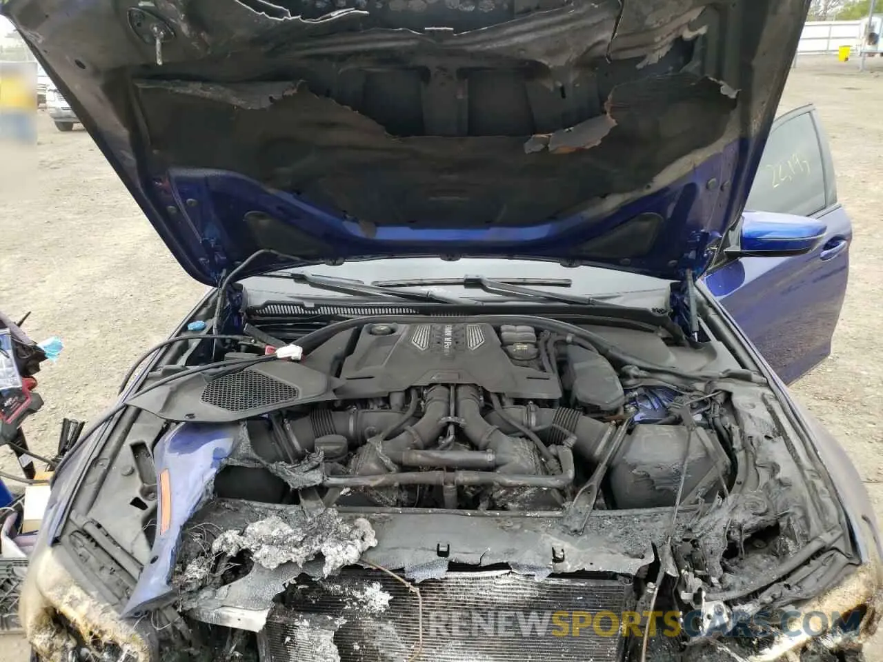 7 Photograph of a damaged car WBSJF0C57KB447922 BMW M5 2019