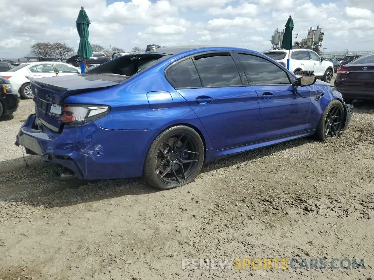 3 Photograph of a damaged car WBSJF0C58KB448366 BMW M5 2019