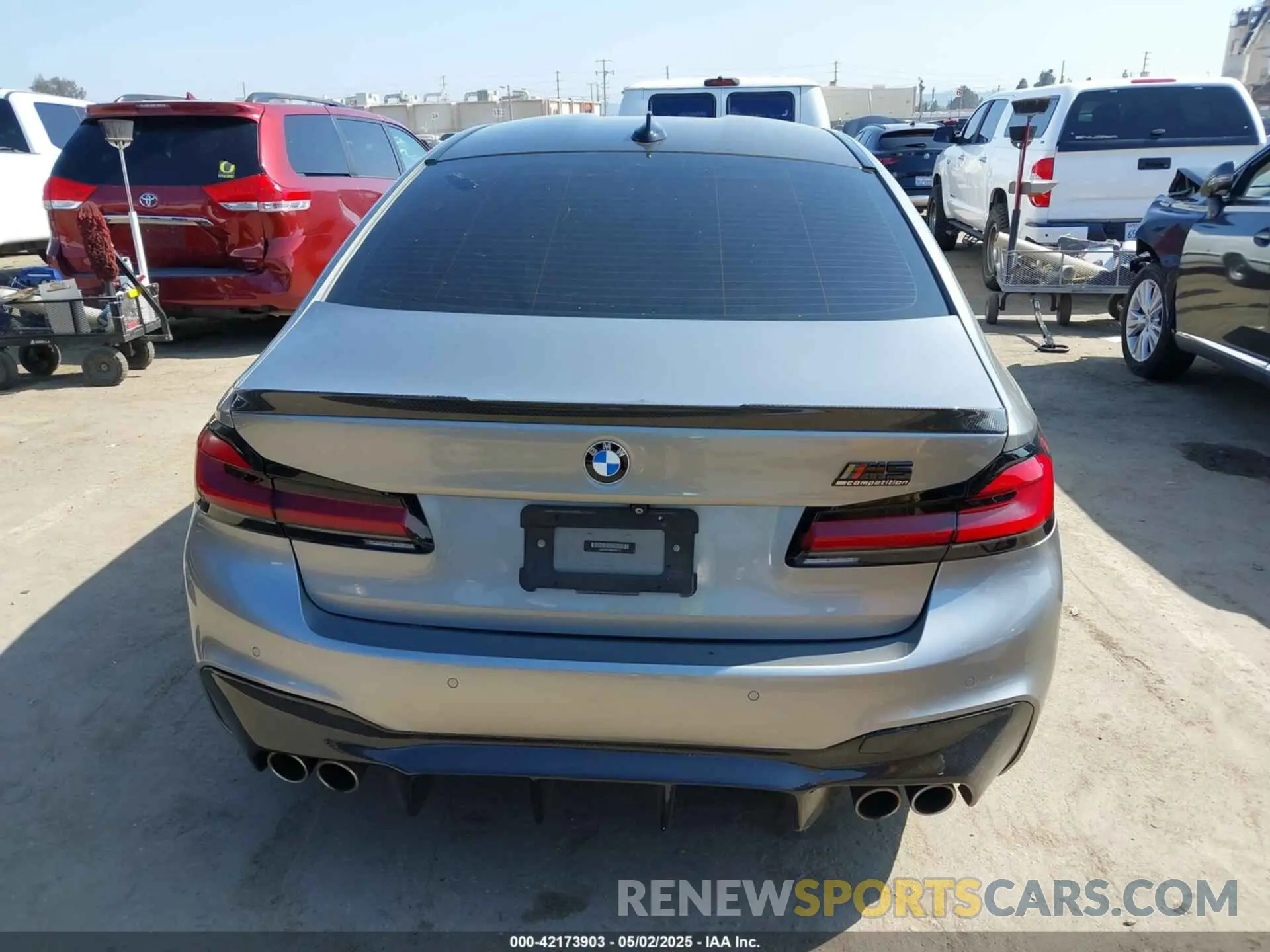 15 Photograph of a damaged car WBSJF0C59KB284173 BMW M5 2019