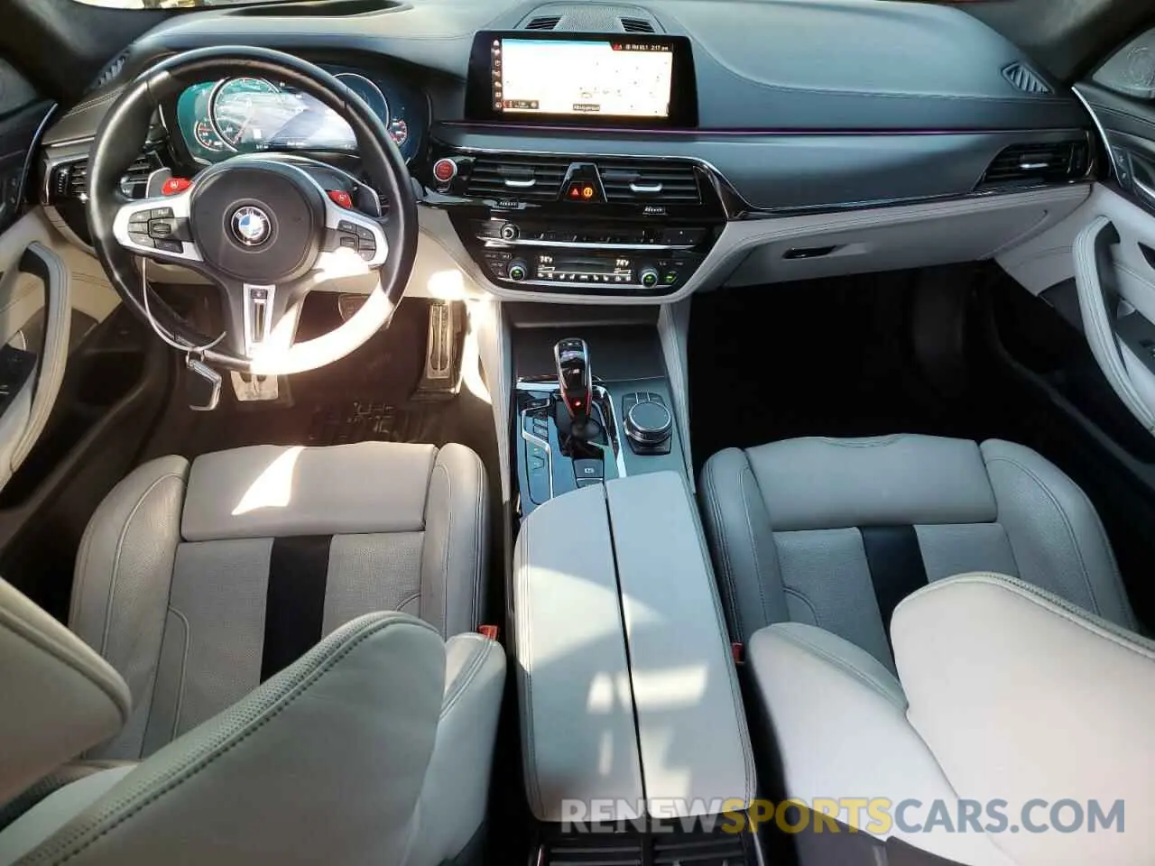 8 Photograph of a damaged car WBSJF0C59KB285517 BMW M5 2019