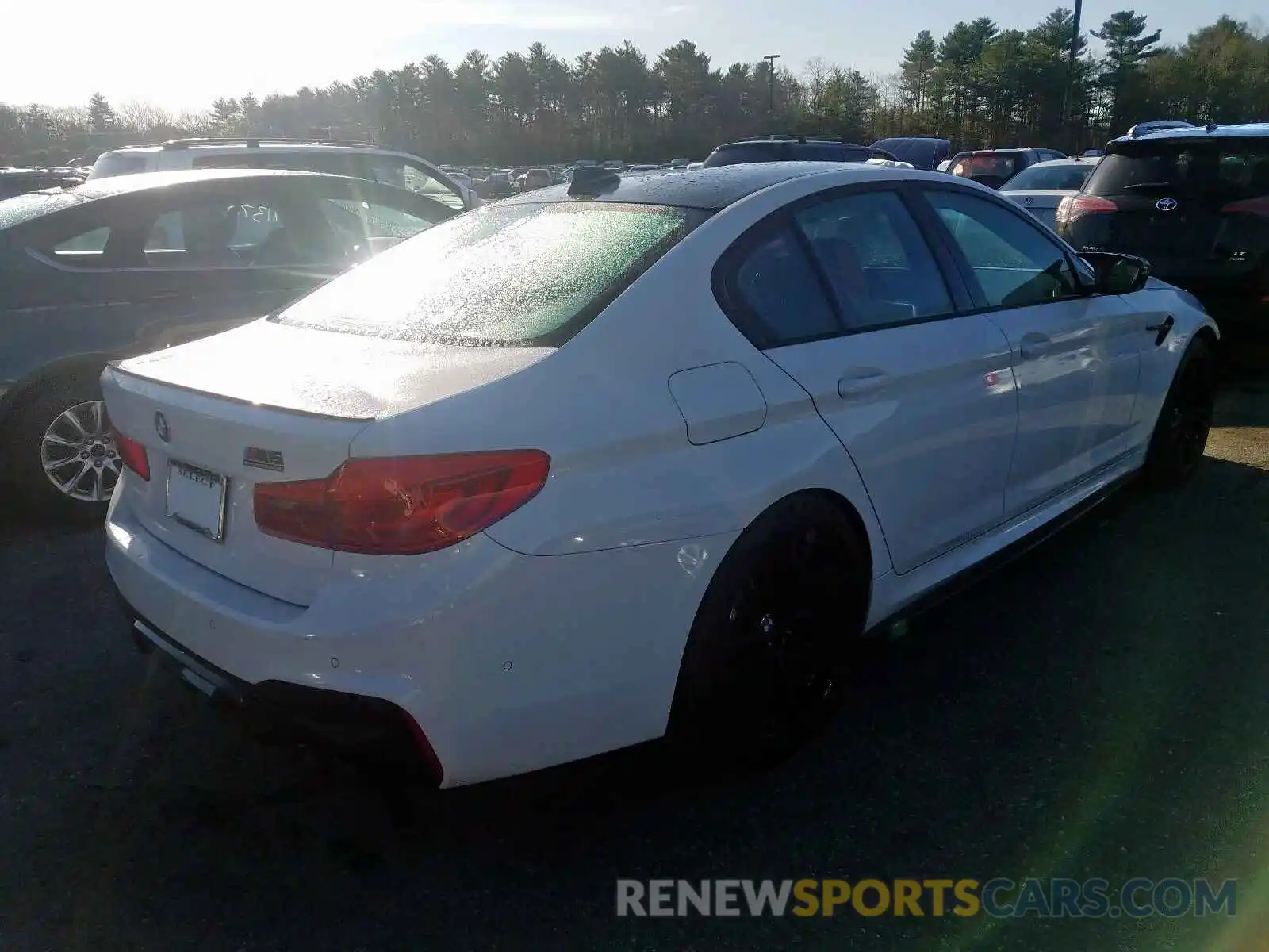 4 Photograph of a damaged car WBSJF0C59KB285680 BMW M5 2019