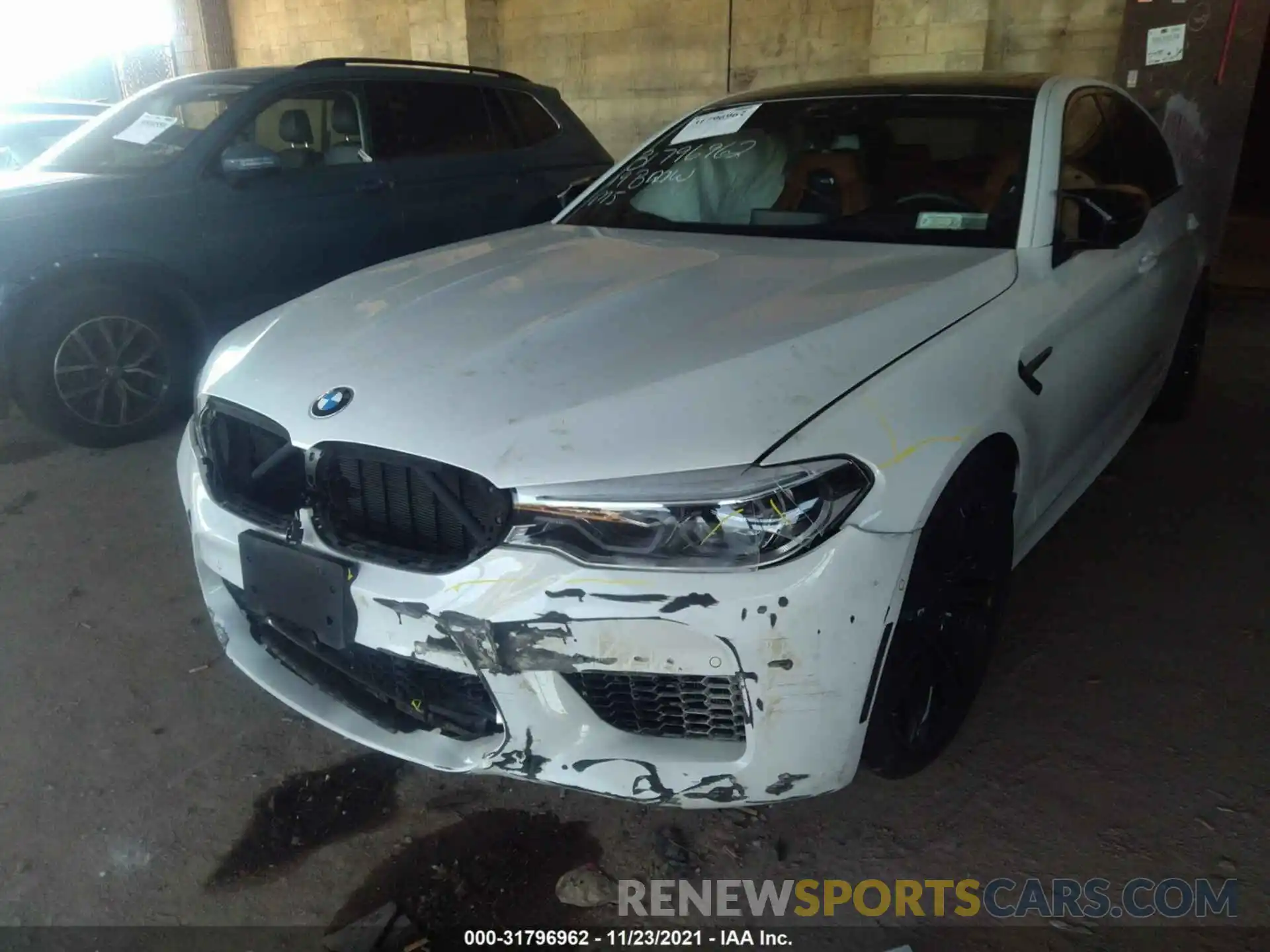 6 Photograph of a damaged car WBSJF0C5XKB284490 BMW M5 2019