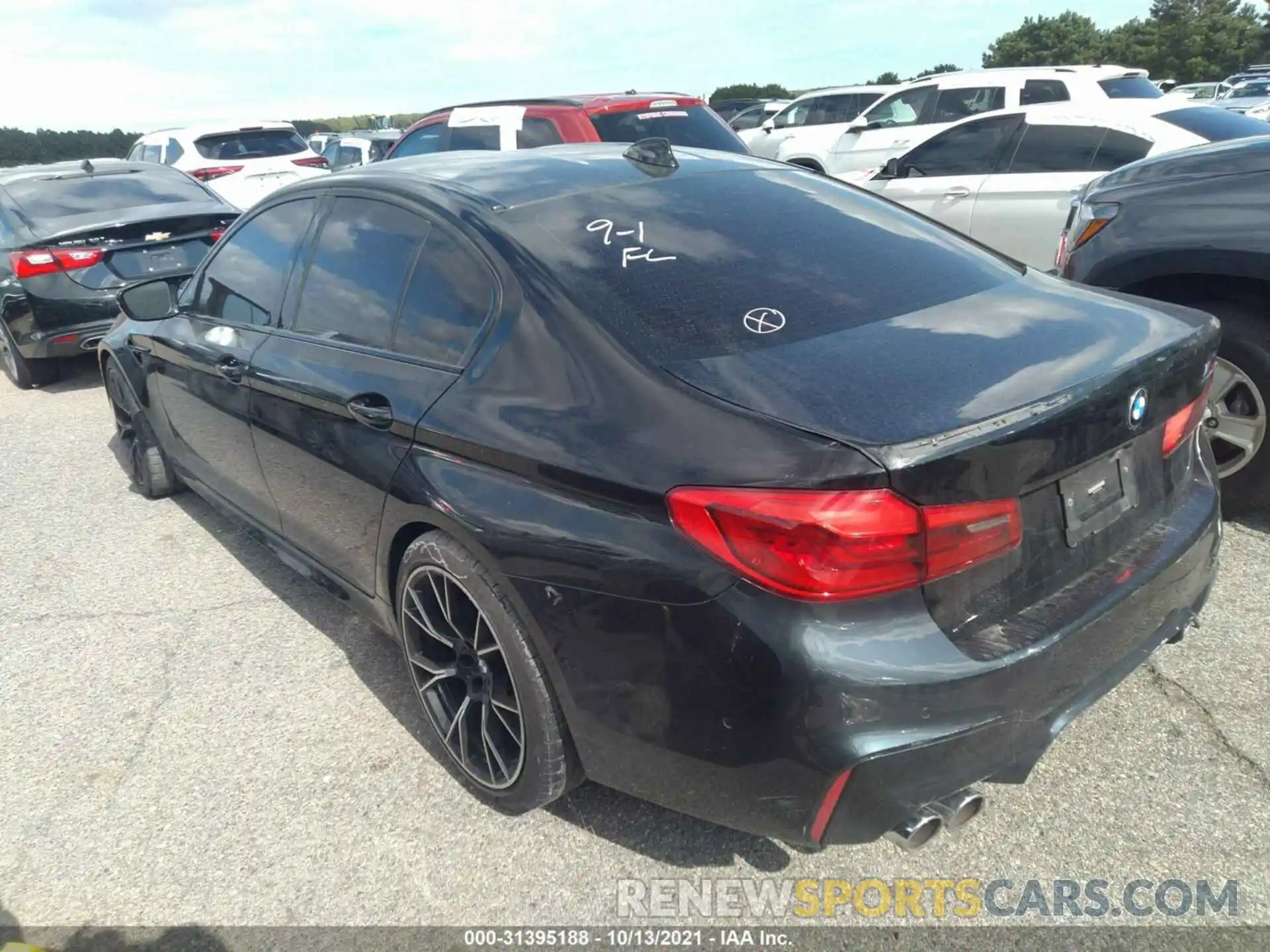 3 Photograph of a damaged car WBSJF0C5XKB448725 BMW M5 2019