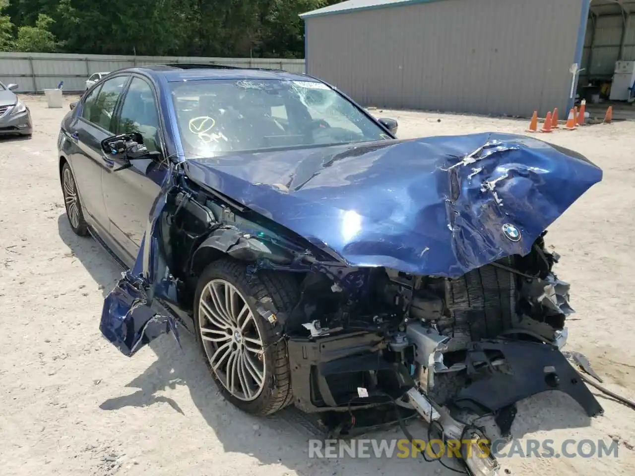 1 Photograph of a damaged car WBAJS7C02LBN96737 BMW M5 2020