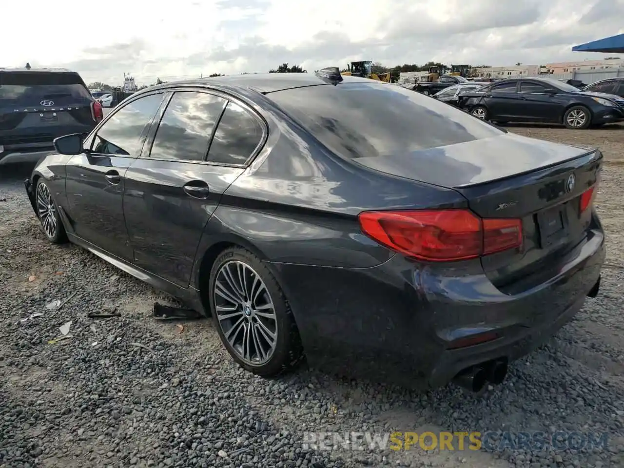 2 Photograph of a damaged car WBAJS7C06LBN96515 BMW M5 2020