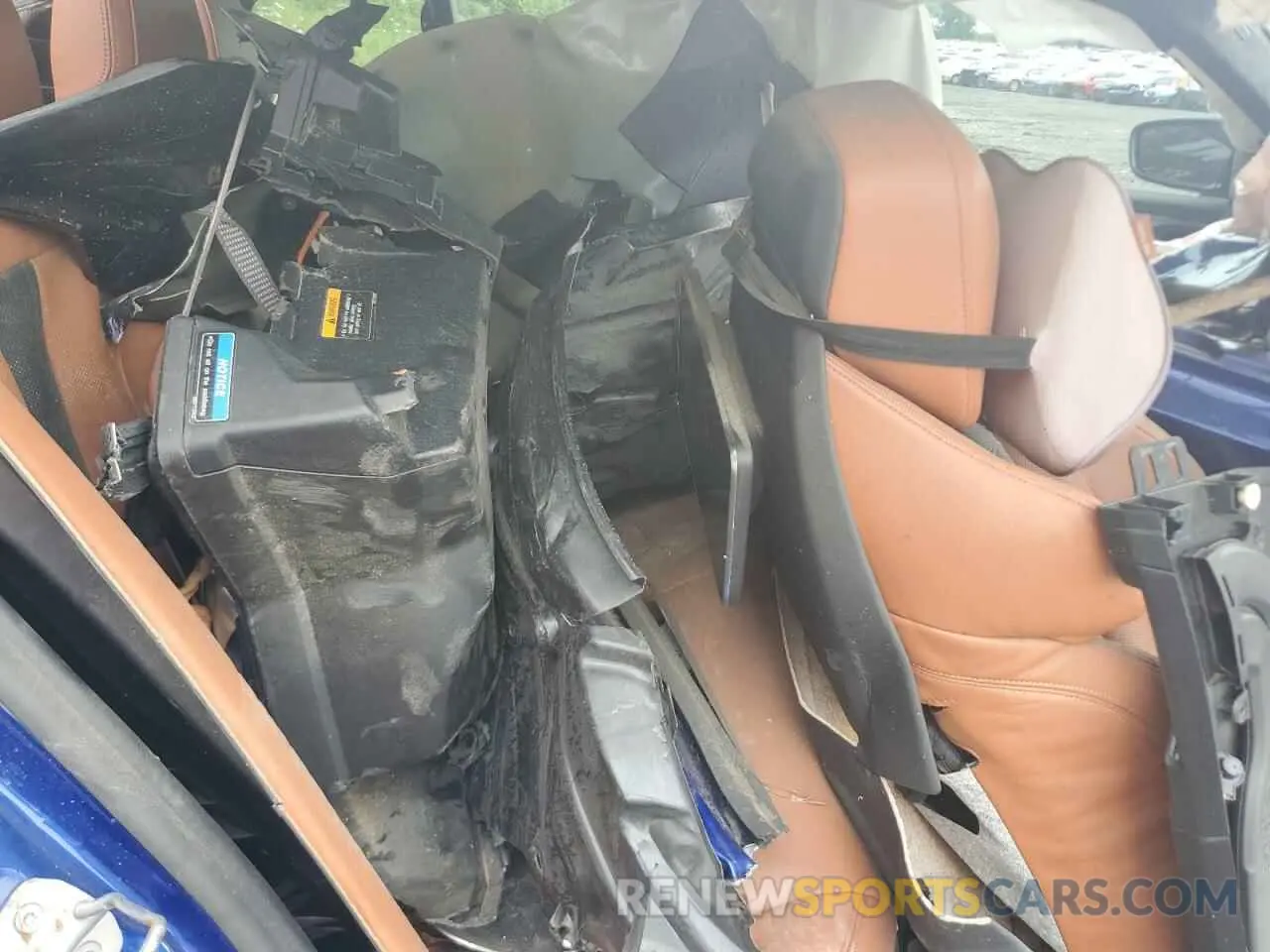 10 Photograph of a damaged car WBSJF0C00LCD42660 BMW M5 2020