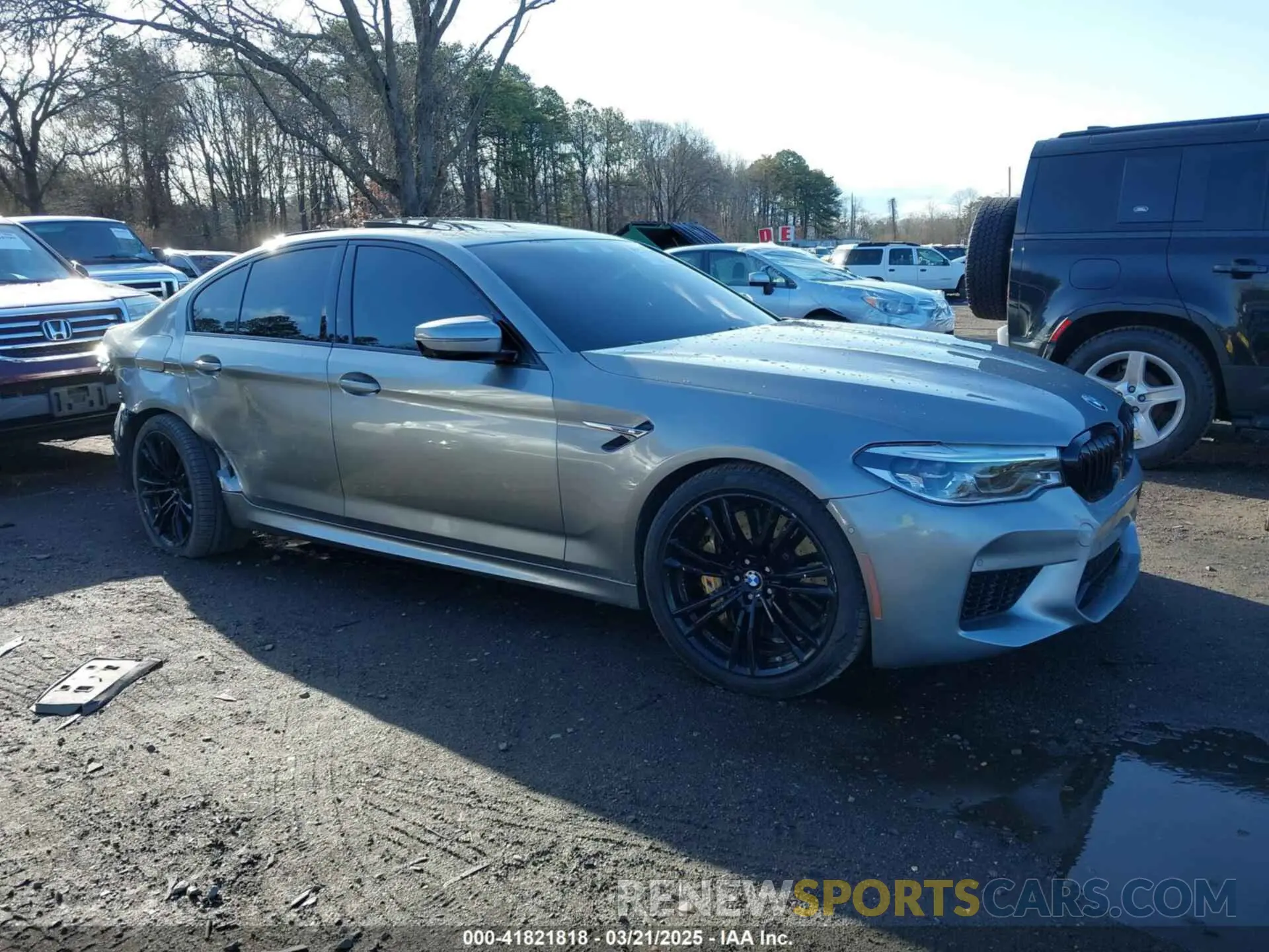 13 Photograph of a damaged car WBSJF0C03LCD70114 BMW M5 2020