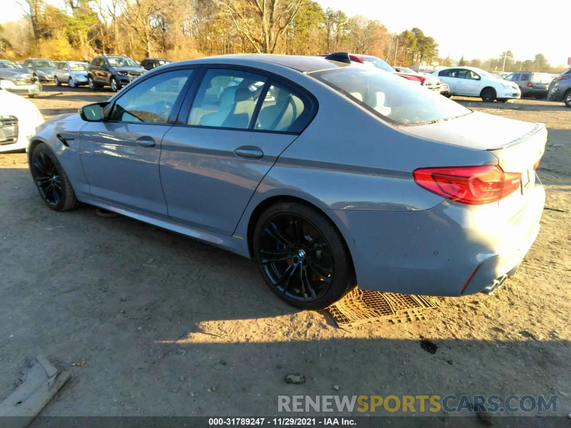 3 Photograph of a damaged car WBSJF0C06LCE82776 BMW M5 2020