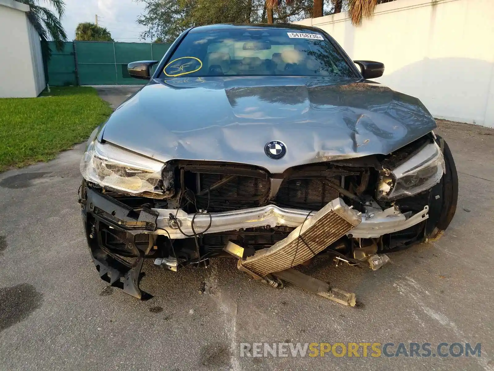 10 Photograph of a damaged car WBSJF0C08LCD50683 BMW M5 2020