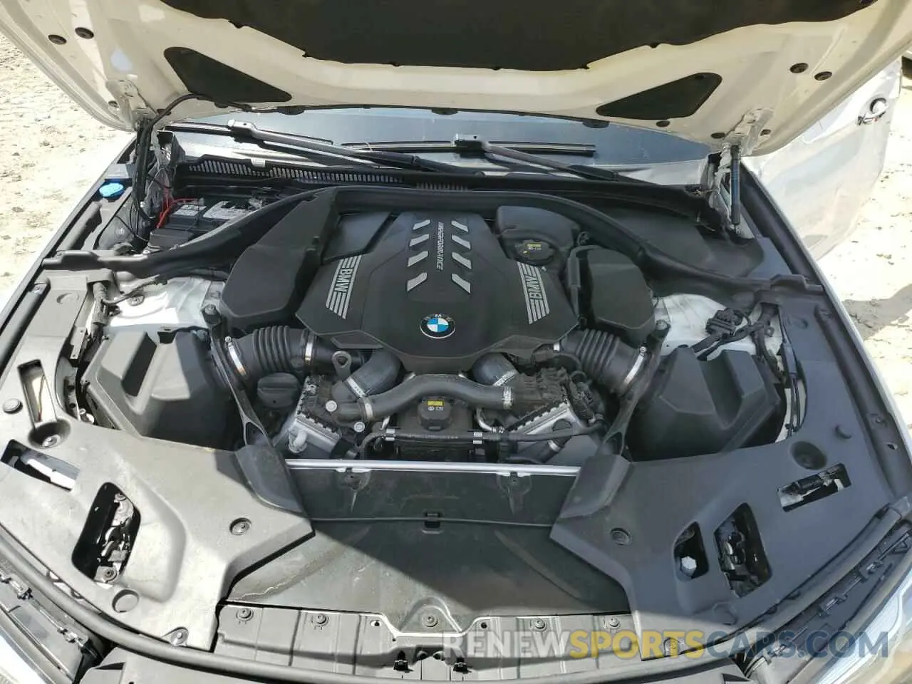11 Photograph of a damaged car WBA13BK02MCF29815 BMW M5 2021