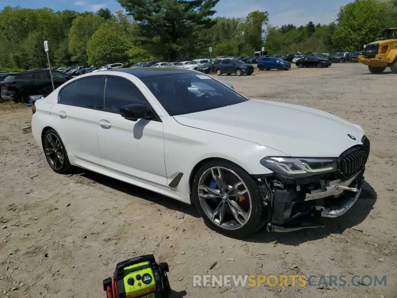 4 Photograph of a damaged car WBA13BK02MCF29815 BMW M5 2021