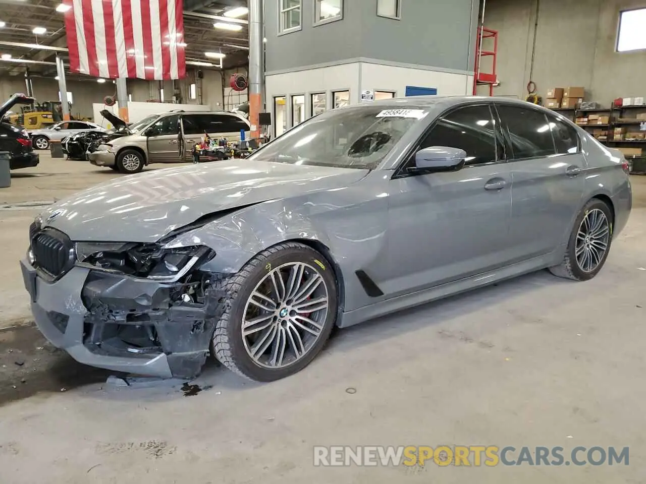 1 Photograph of a damaged car WBA13BK05MCG04409 BMW M5 2021