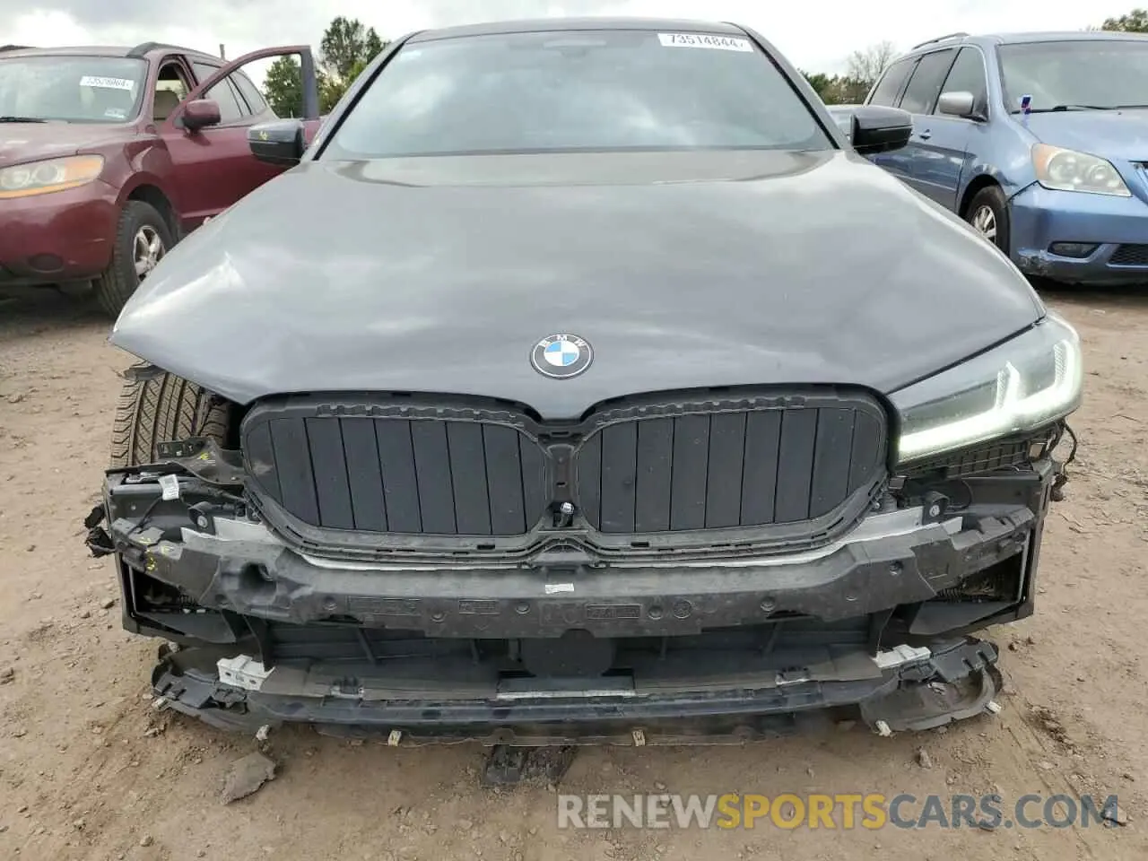 5 Photograph of a damaged car WBA13BK06MCF41921 BMW M5 2021