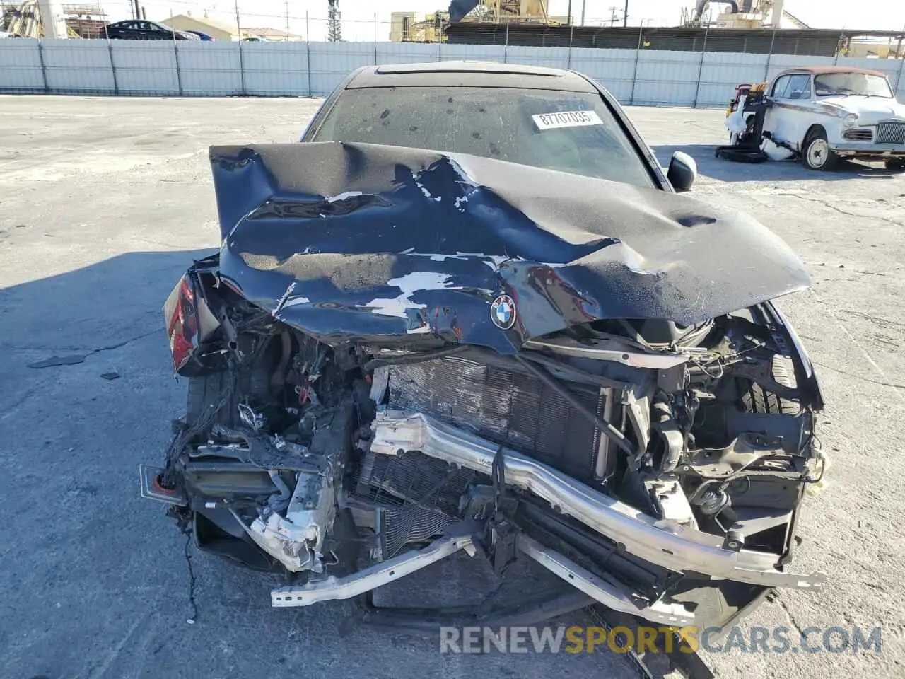 5 Photograph of a damaged car WBA13BK06MCF92173 BMW M5 2021