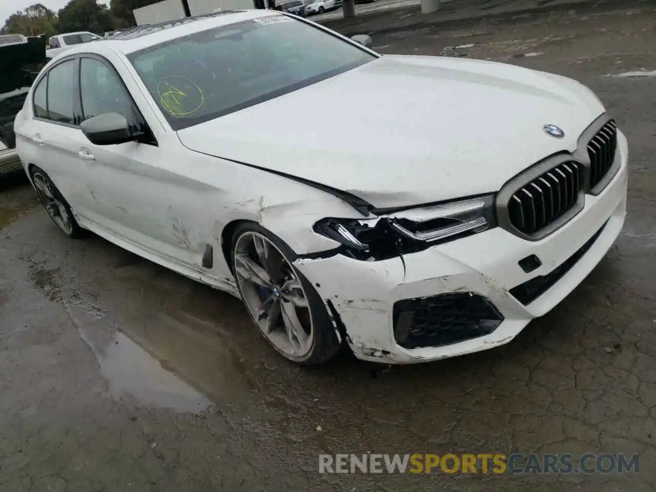 9 Photograph of a damaged car WBA13BK07MCF85023 BMW M5 2021