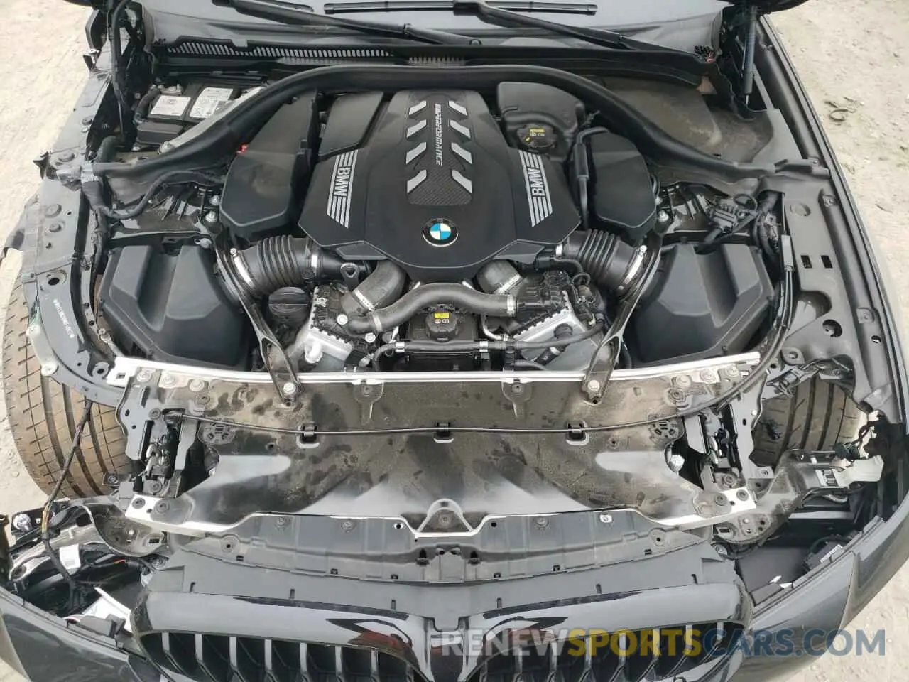 11 Photograph of a damaged car WBA13BK0XMCF46927 BMW M5 2021