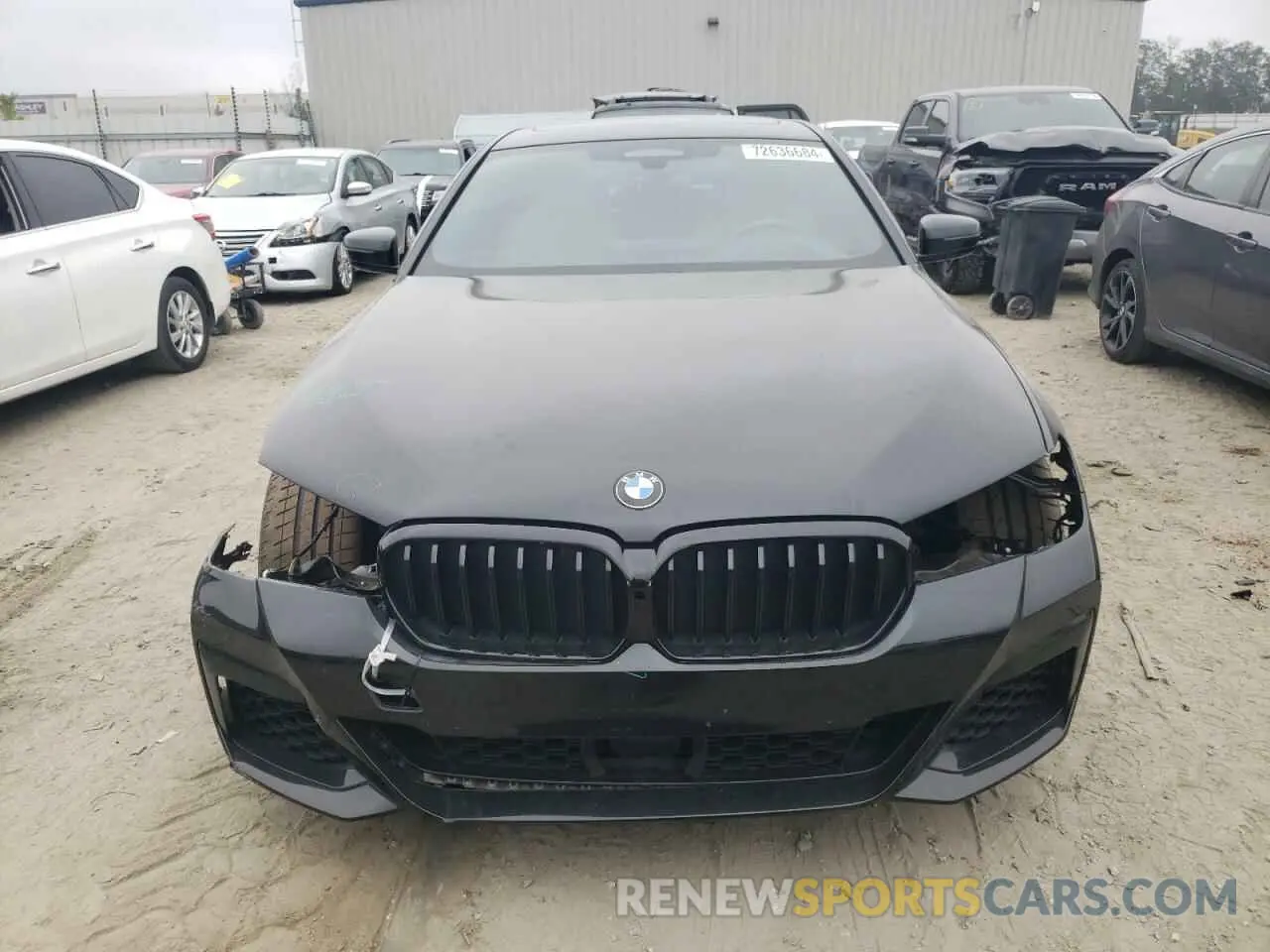 5 Photograph of a damaged car WBA13BK0XMCF46927 BMW M5 2021