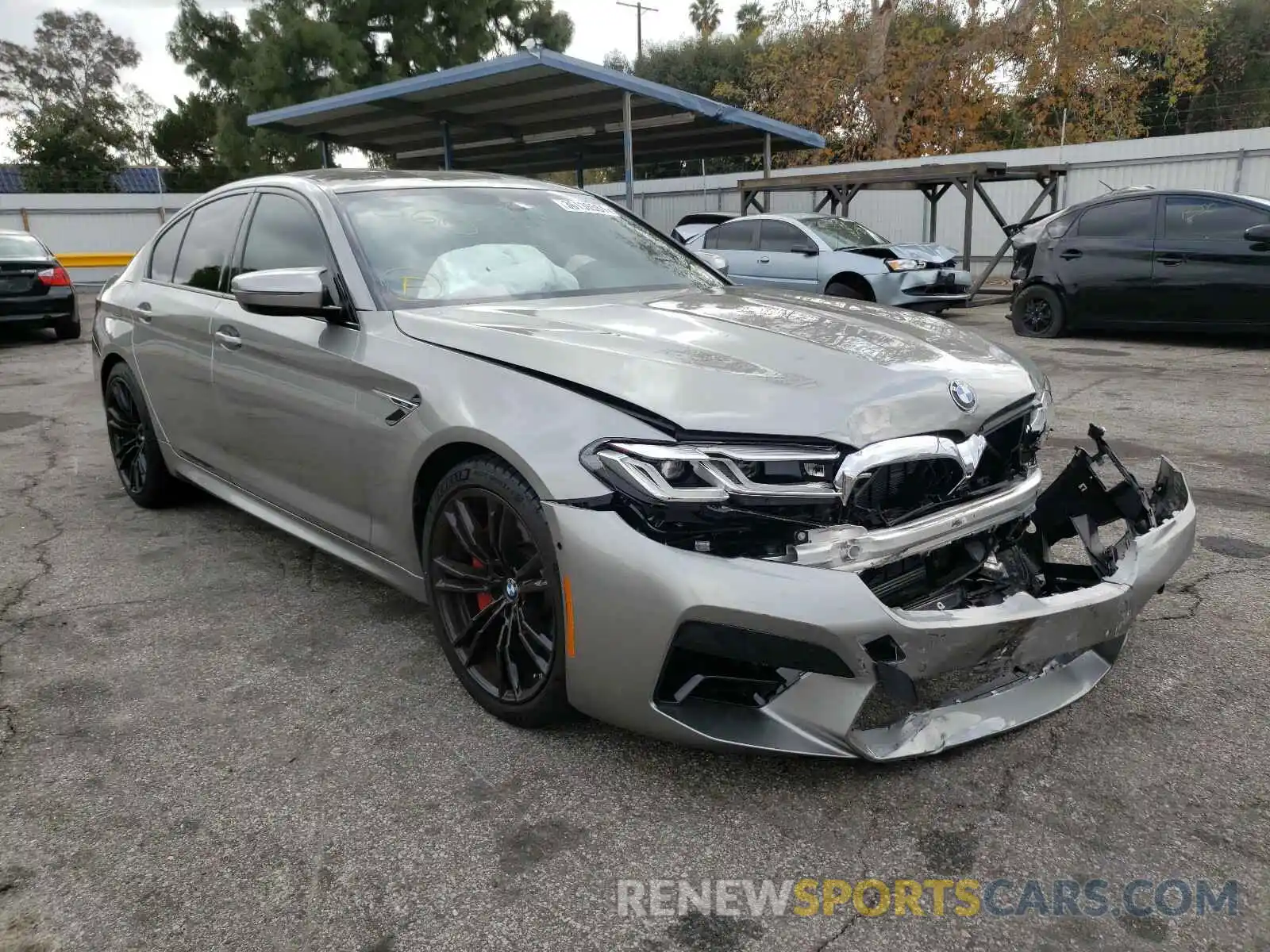 1 Photograph of a damaged car WBS83CH00MCF77899 BMW M5 2021