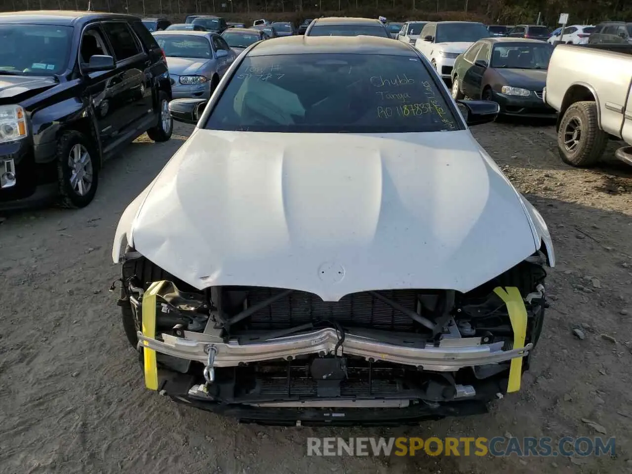 5 Photograph of a damaged car WBS83CH01MCF15654 BMW M5 2021