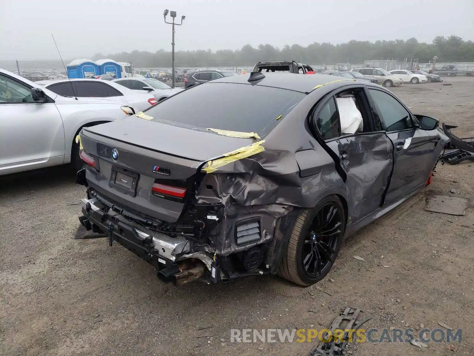 4 Photograph of a damaged car WBS83CH03MCF36196 BMW M5 2021