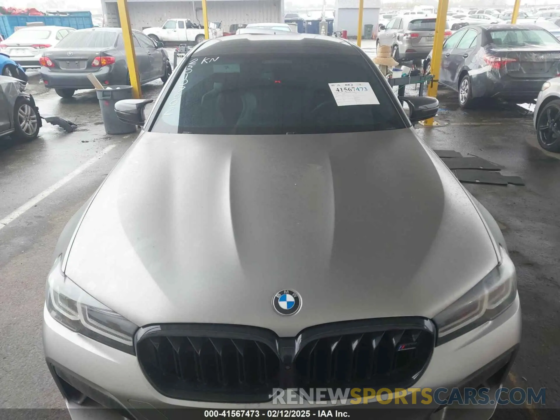 11 Photograph of a damaged car WBS83CH07MCF43250 BMW M5 2021