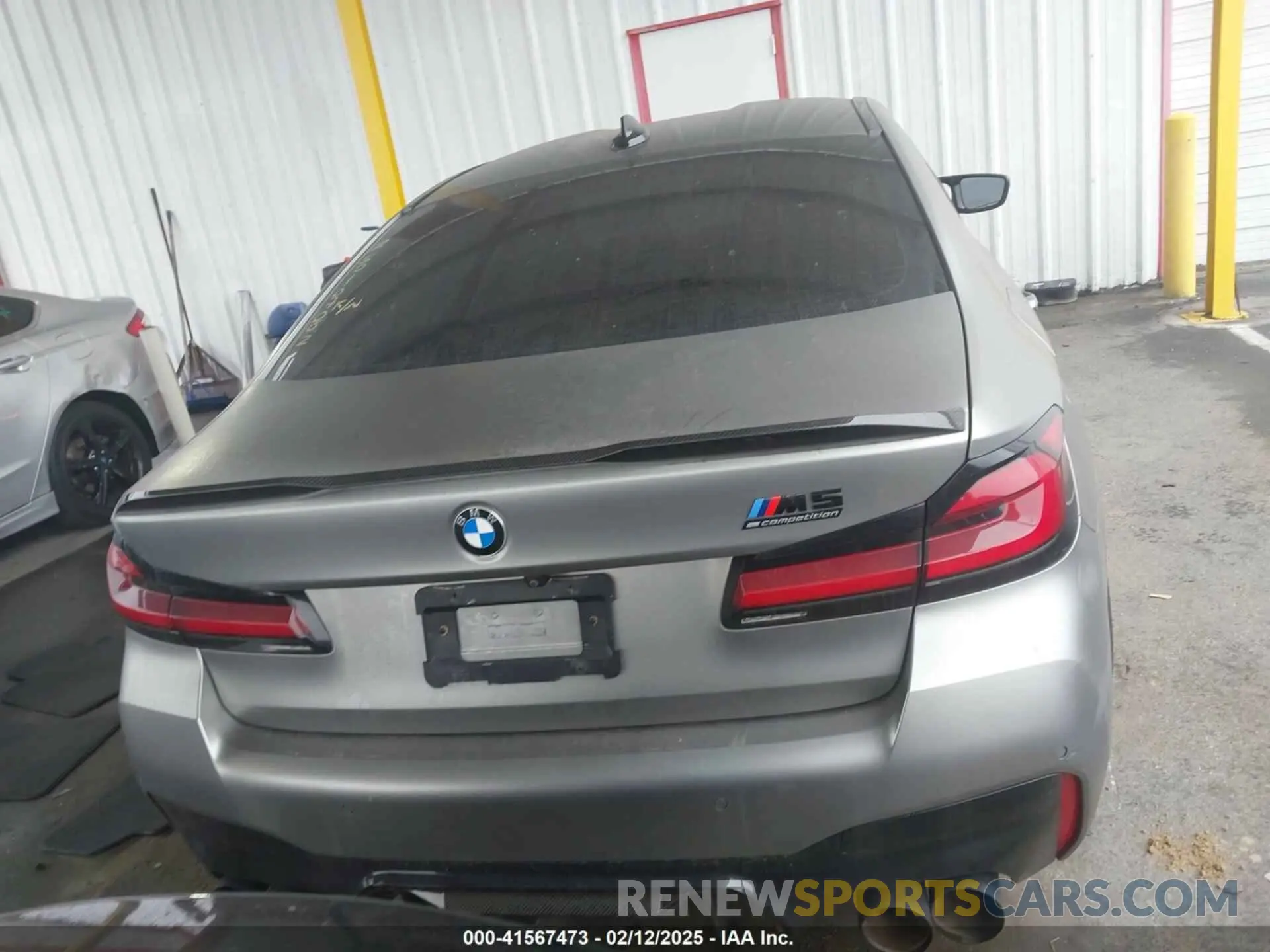 15 Photograph of a damaged car WBS83CH07MCF43250 BMW M5 2021