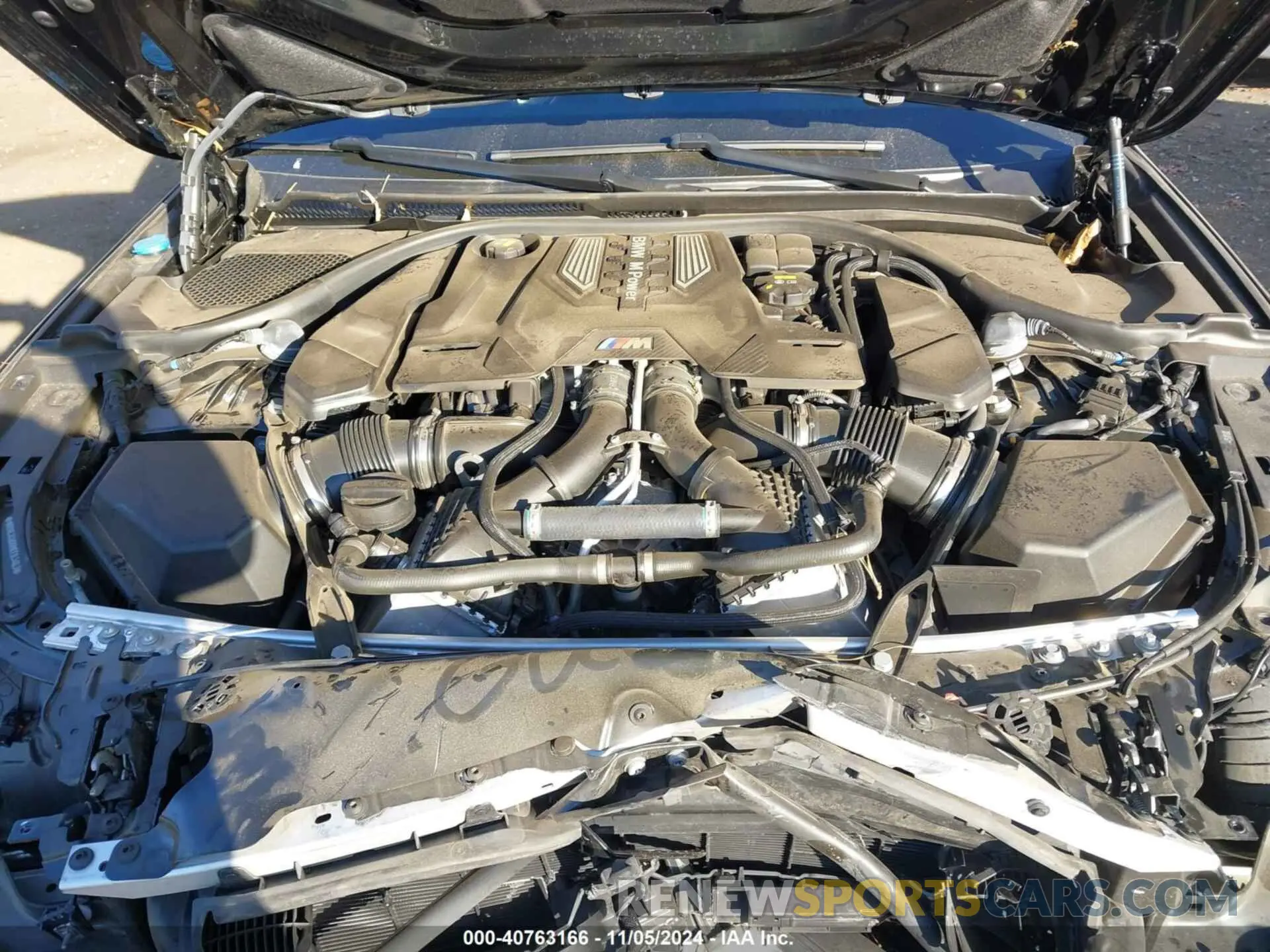10 Photograph of a damaged car WBS83CH09MCE93483 BMW M5 2021