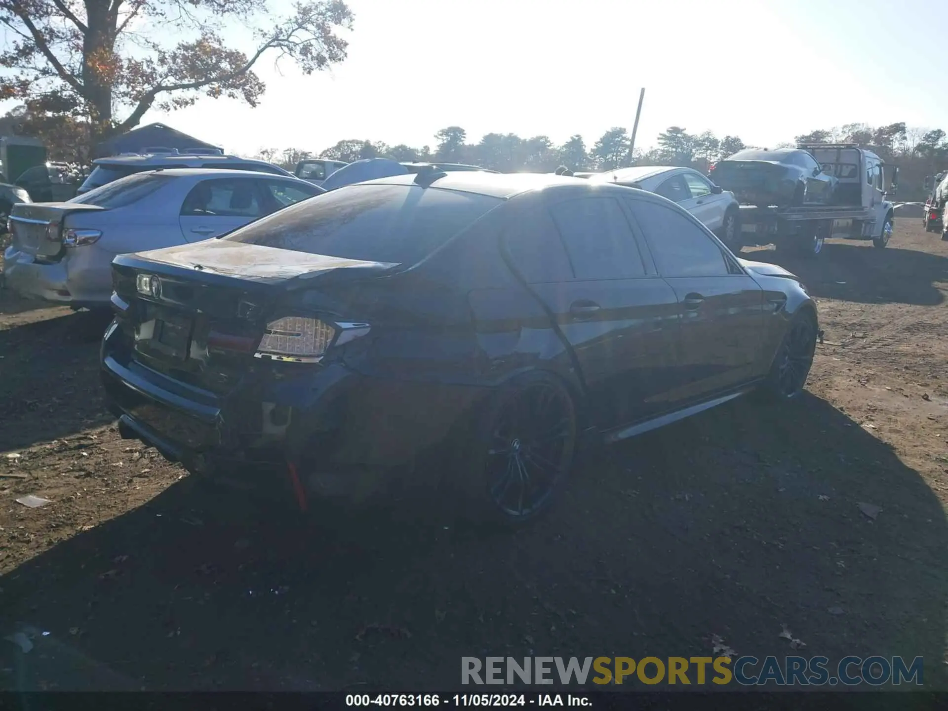 4 Photograph of a damaged car WBS83CH09MCE93483 BMW M5 2021