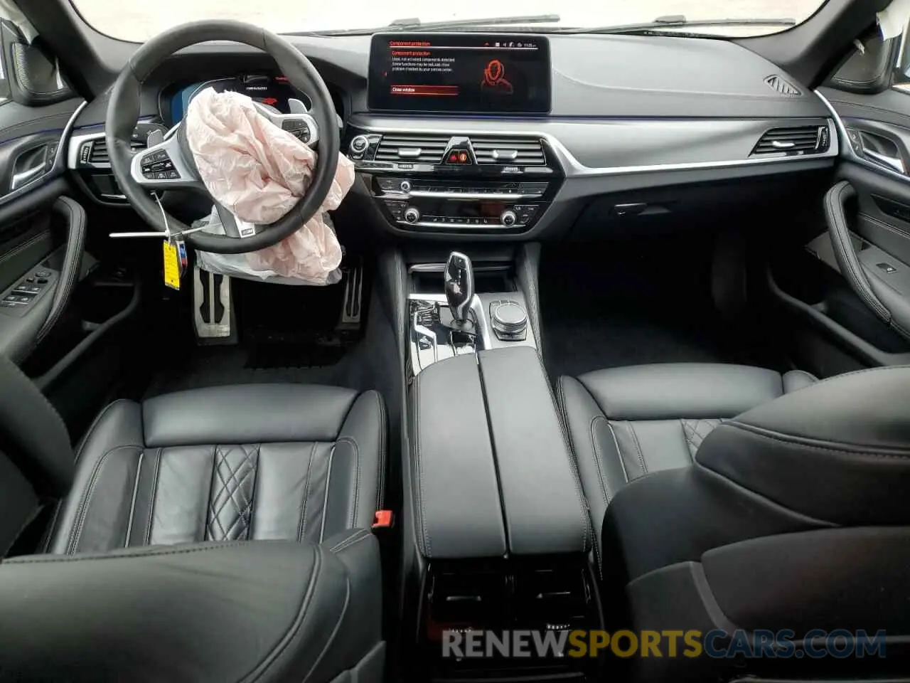 8 Photograph of a damaged car WBA13BK06NCJ15953 BMW M5 2022