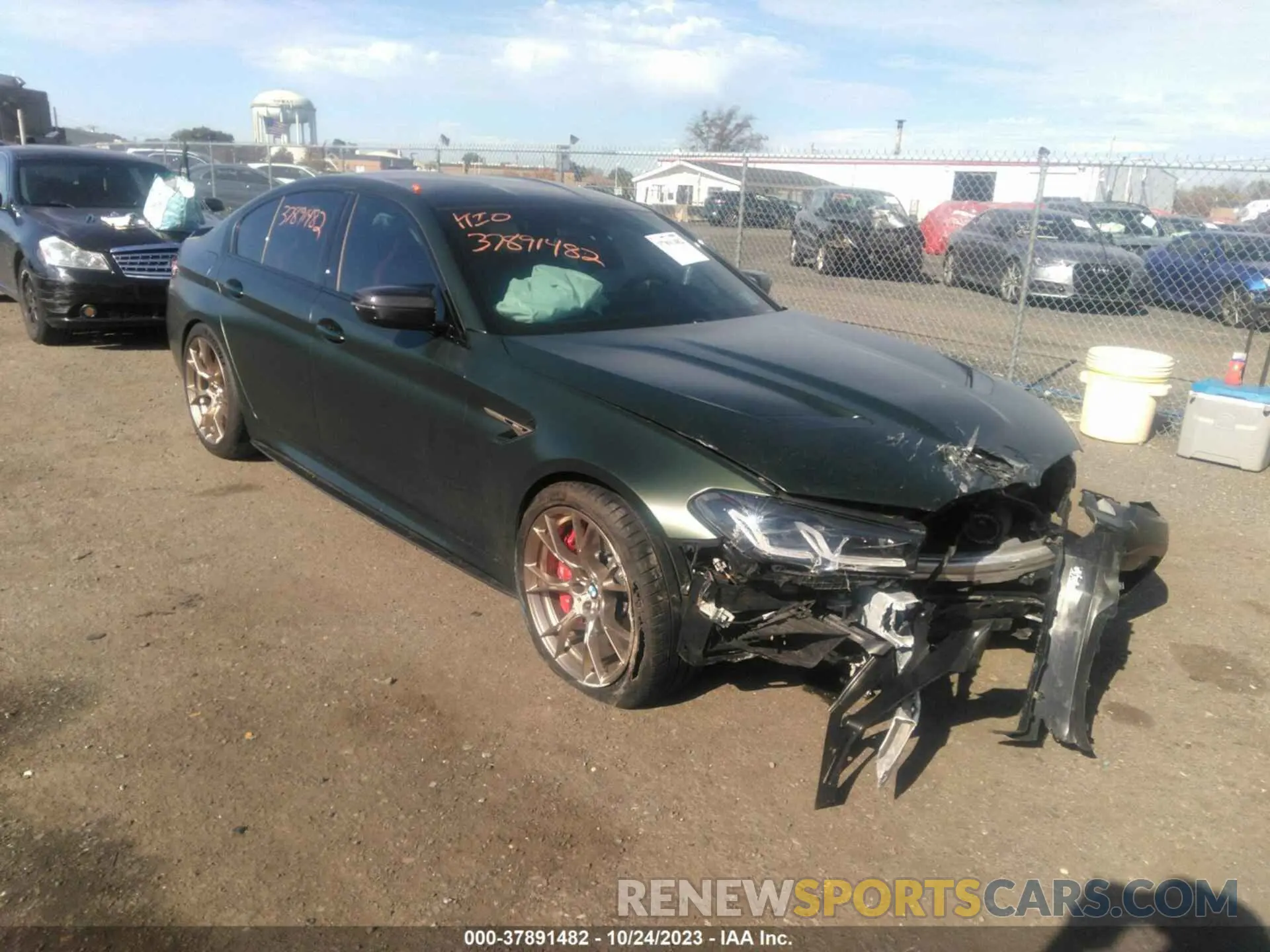 1 Photograph of a damaged car WBS73CH00NCJ75875 BMW M5 2022