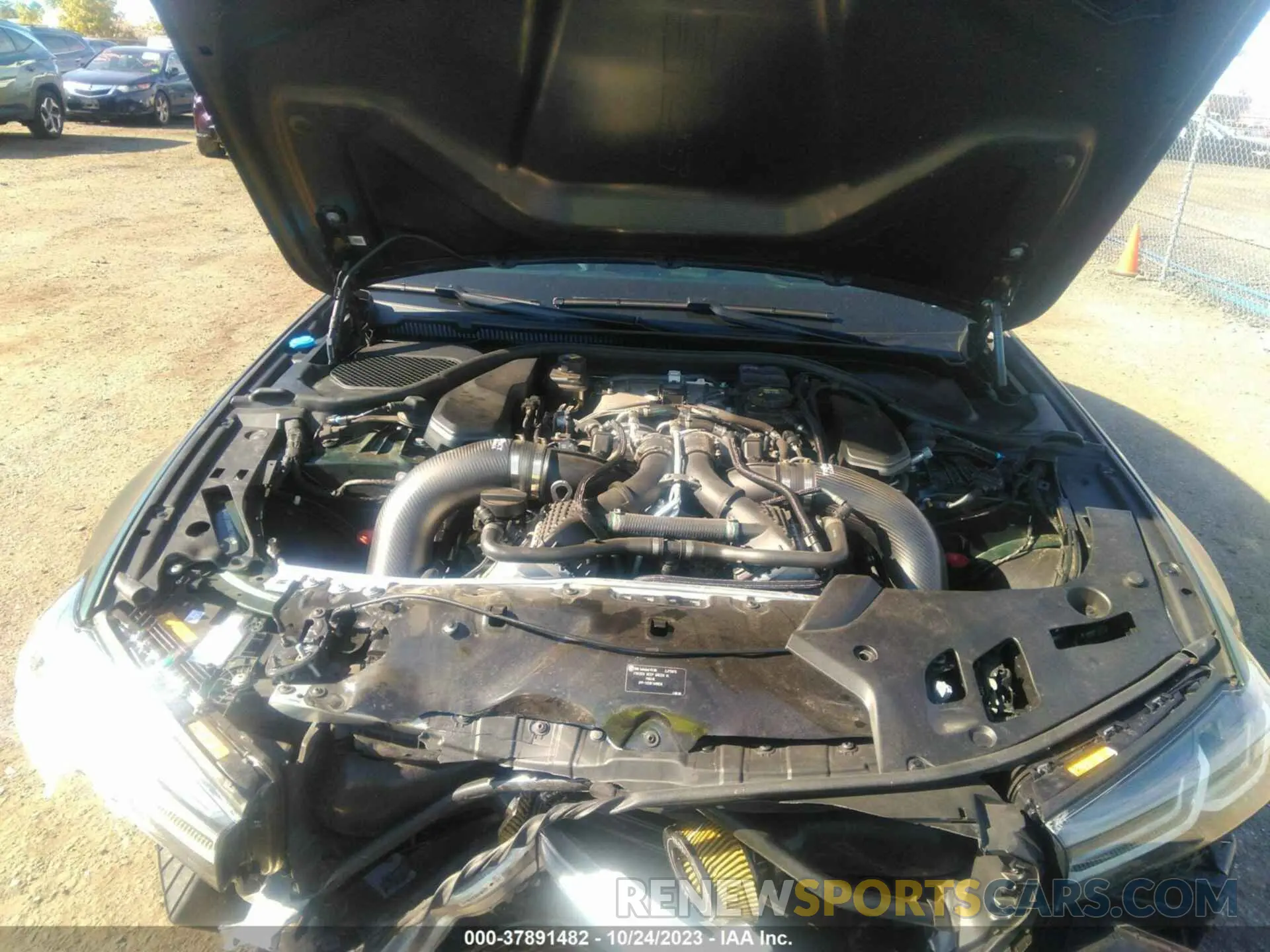 10 Photograph of a damaged car WBS73CH00NCJ75875 BMW M5 2022