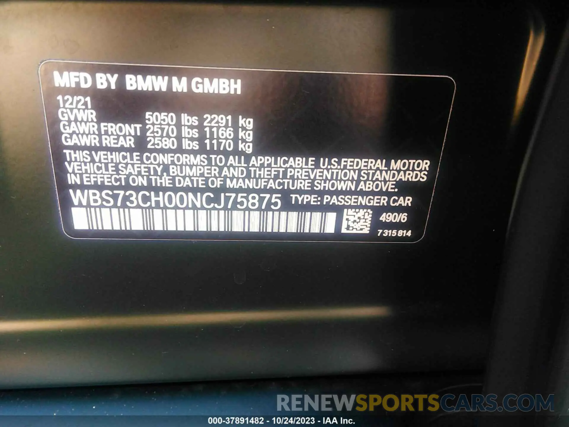 9 Photograph of a damaged car WBS73CH00NCJ75875 BMW M5 2022