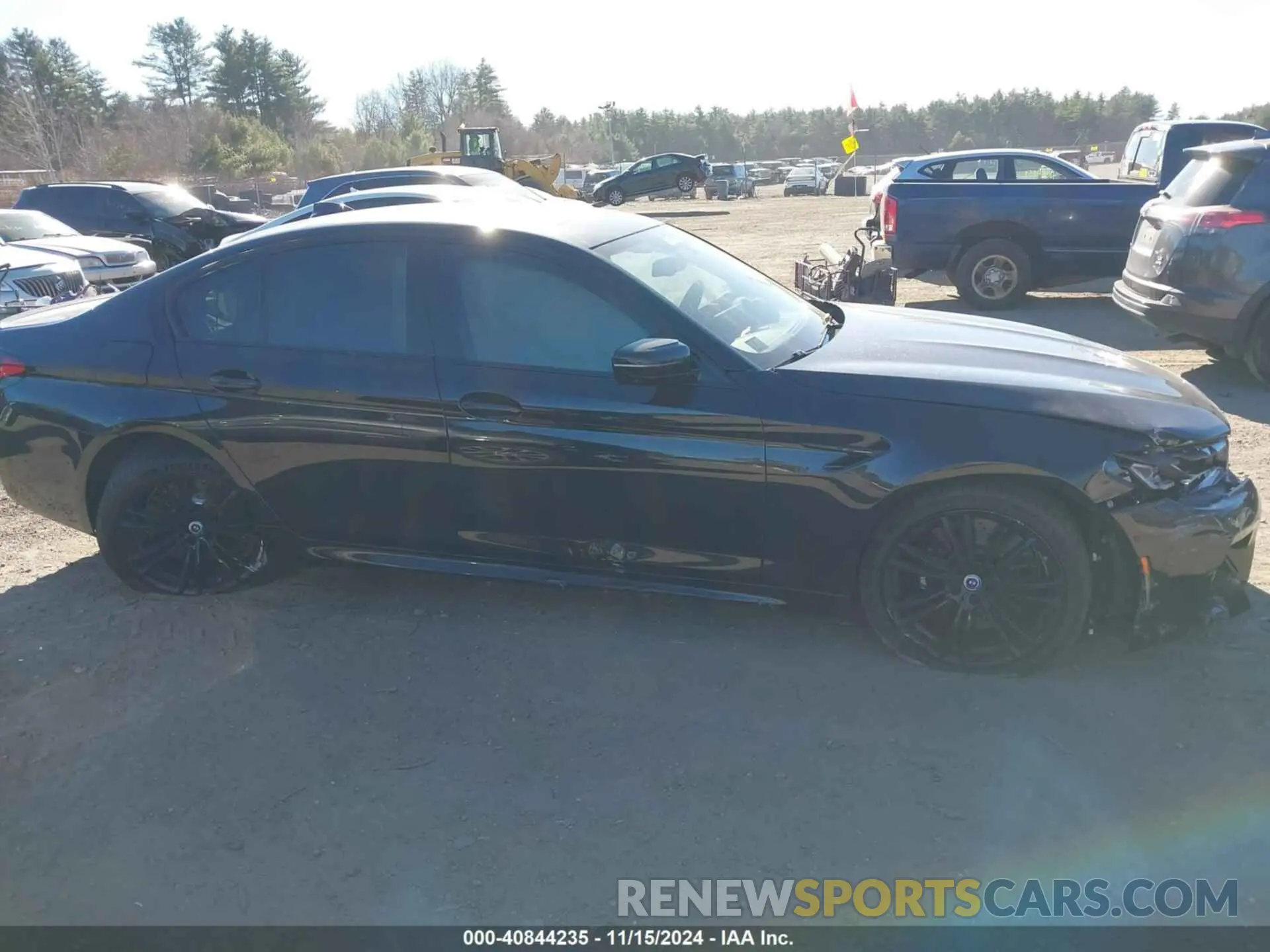 13 Photograph of a damaged car WBS83CH01NCK58820 BMW M5 2022
