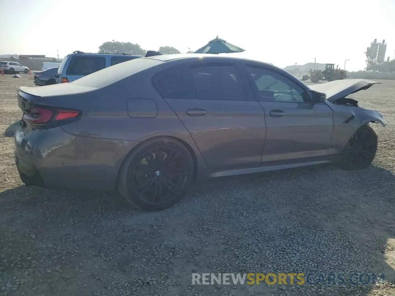 3 Photograph of a damaged car WBS83CH03NCH66564 BMW M5 2022