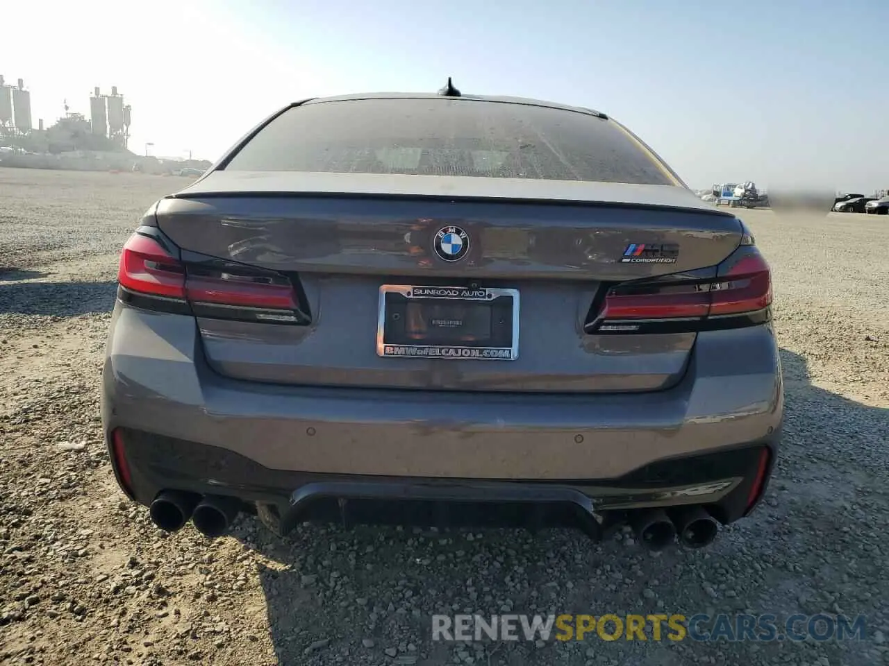 6 Photograph of a damaged car WBS83CH03NCH66564 BMW M5 2022