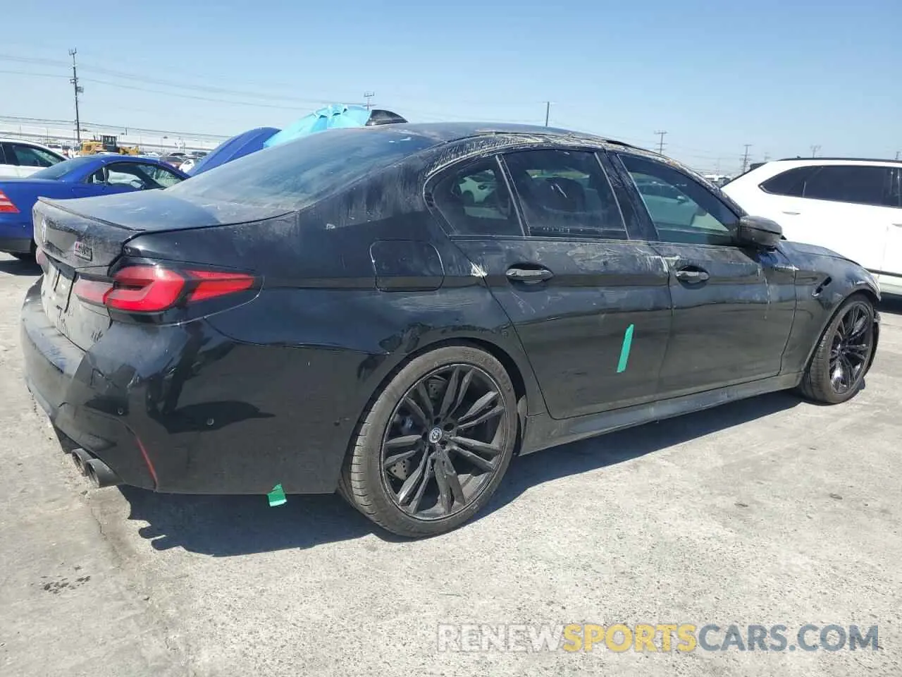 3 Photograph of a damaged car WBS83CH05NCK23035 BMW M5 2022