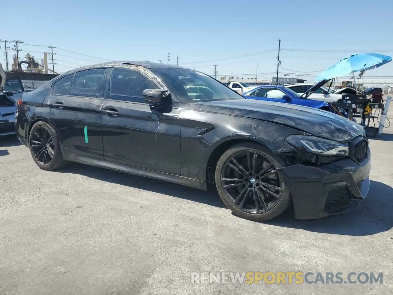 4 Photograph of a damaged car WBS83CH05NCK23035 BMW M5 2022