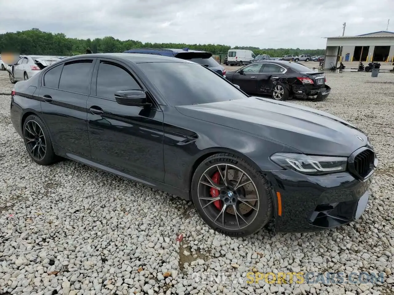 4 Photograph of a damaged car WBS83CH06NCJ03339 BMW M5 2022