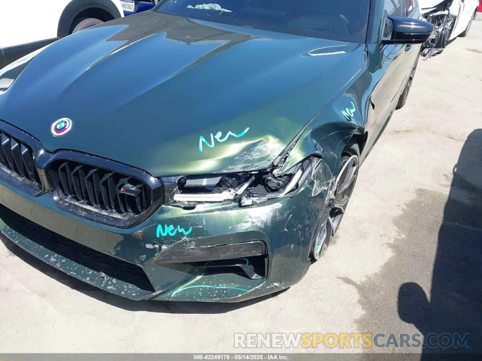 6 Photograph of a damaged car WBS83CH01PCM51813 BMW M5 2023