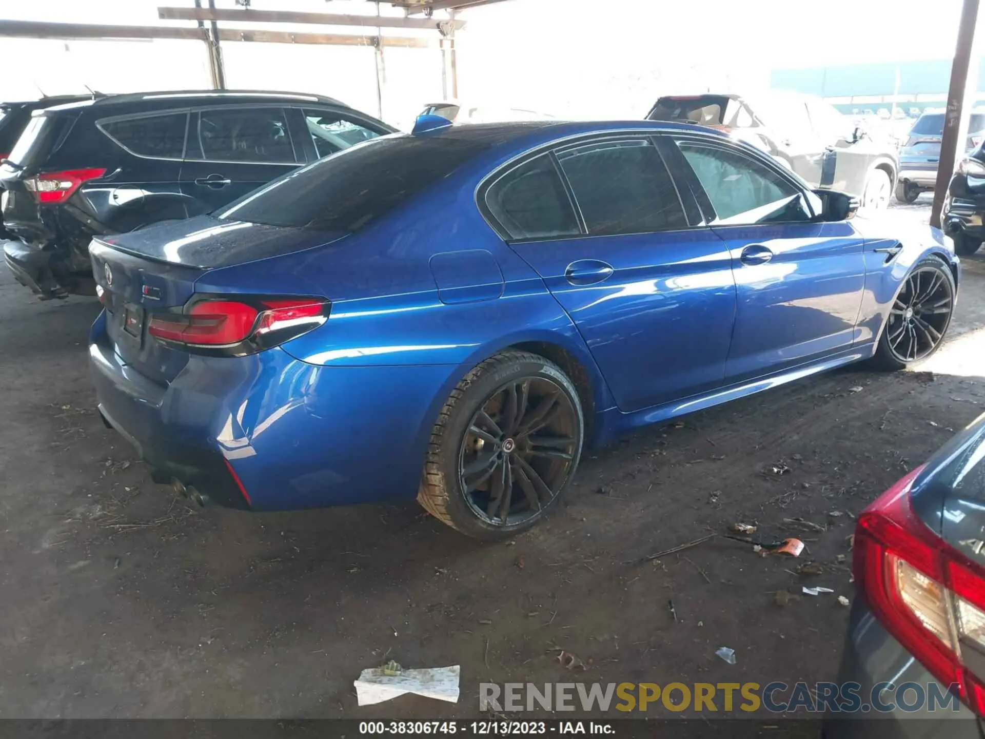 4 Photograph of a damaged car WBS83CH02PCL74241 BMW M5 2023