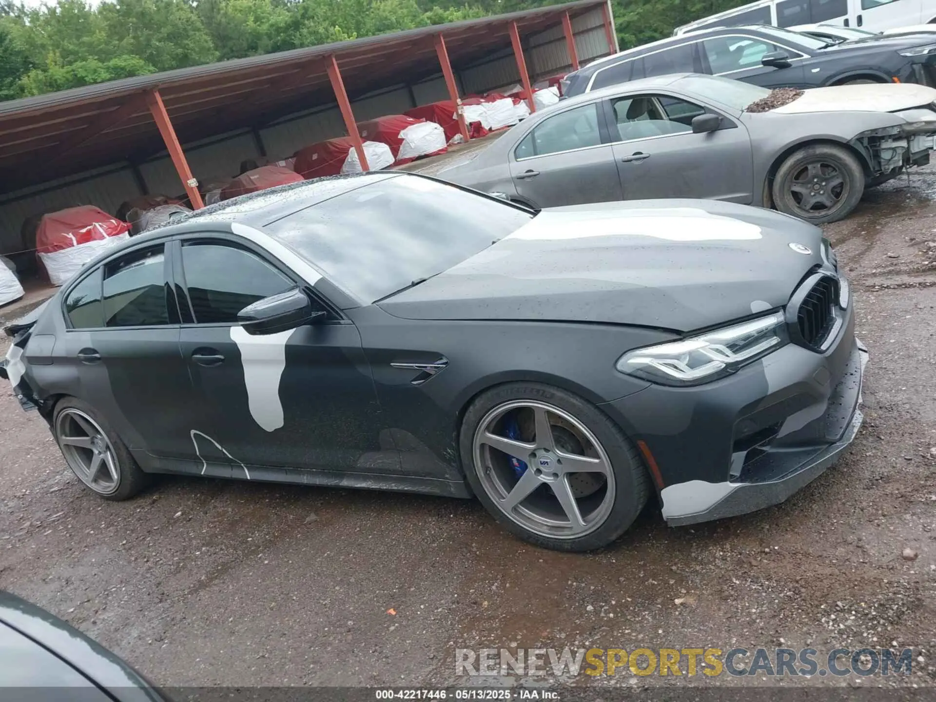 13 Photograph of a damaged car WBS83CH07PCM91524 BMW M5 2023