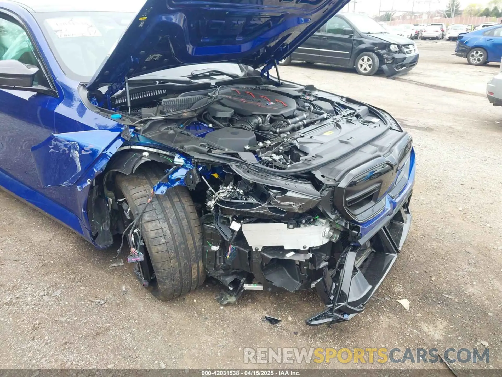 17 Photograph of a damaged car WBS83FK06SCU43757 BMW M5 2025