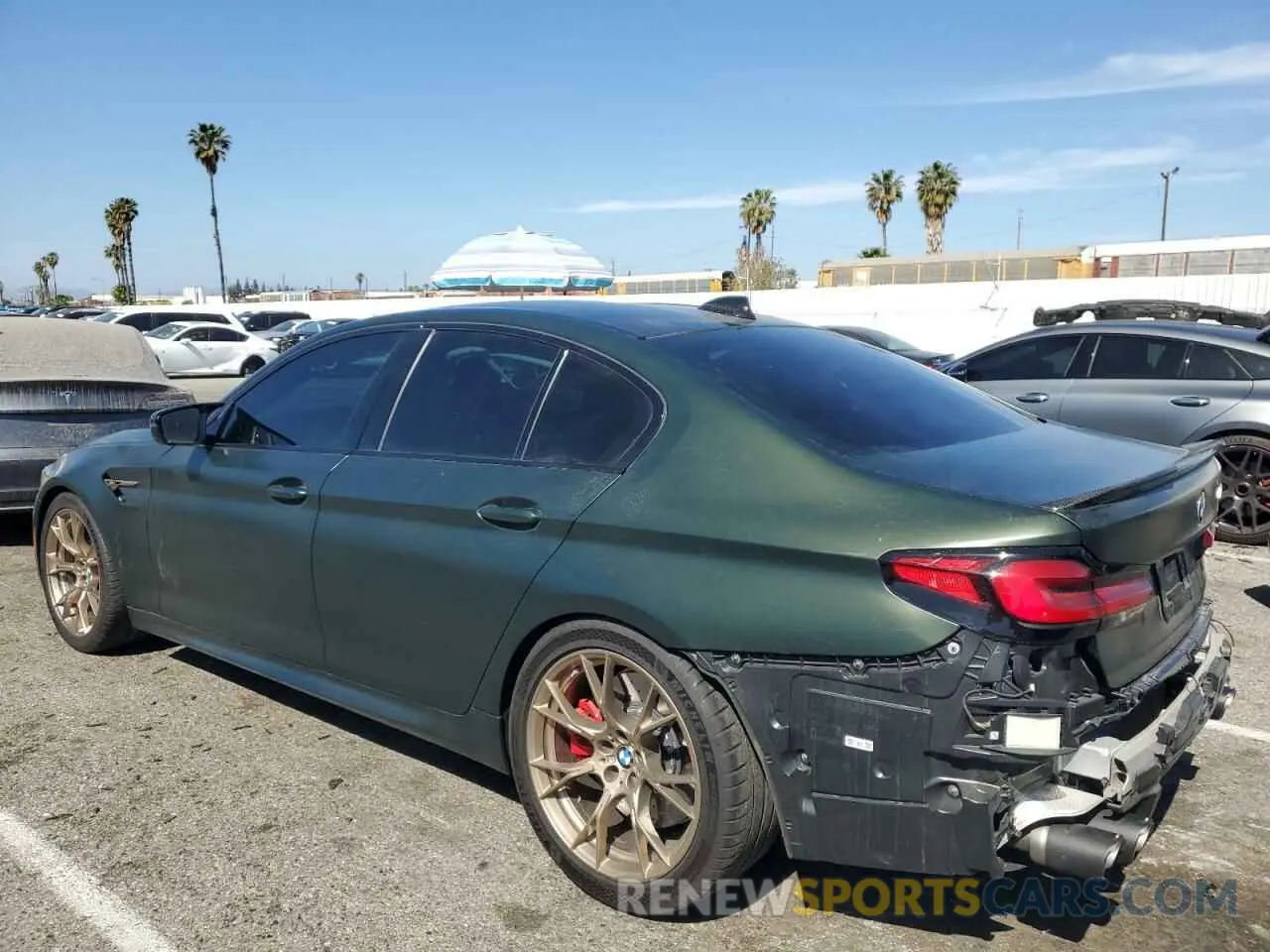 2 Photograph of a damaged car WBS73CH0XNCG83113 BMW M5 CS 2022