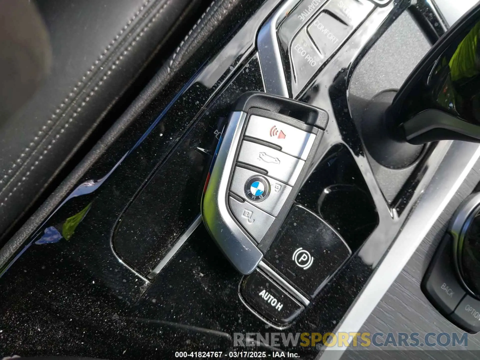 11 Photograph of a damaged car WBA13BK00PCM25440 BMW M550 2023