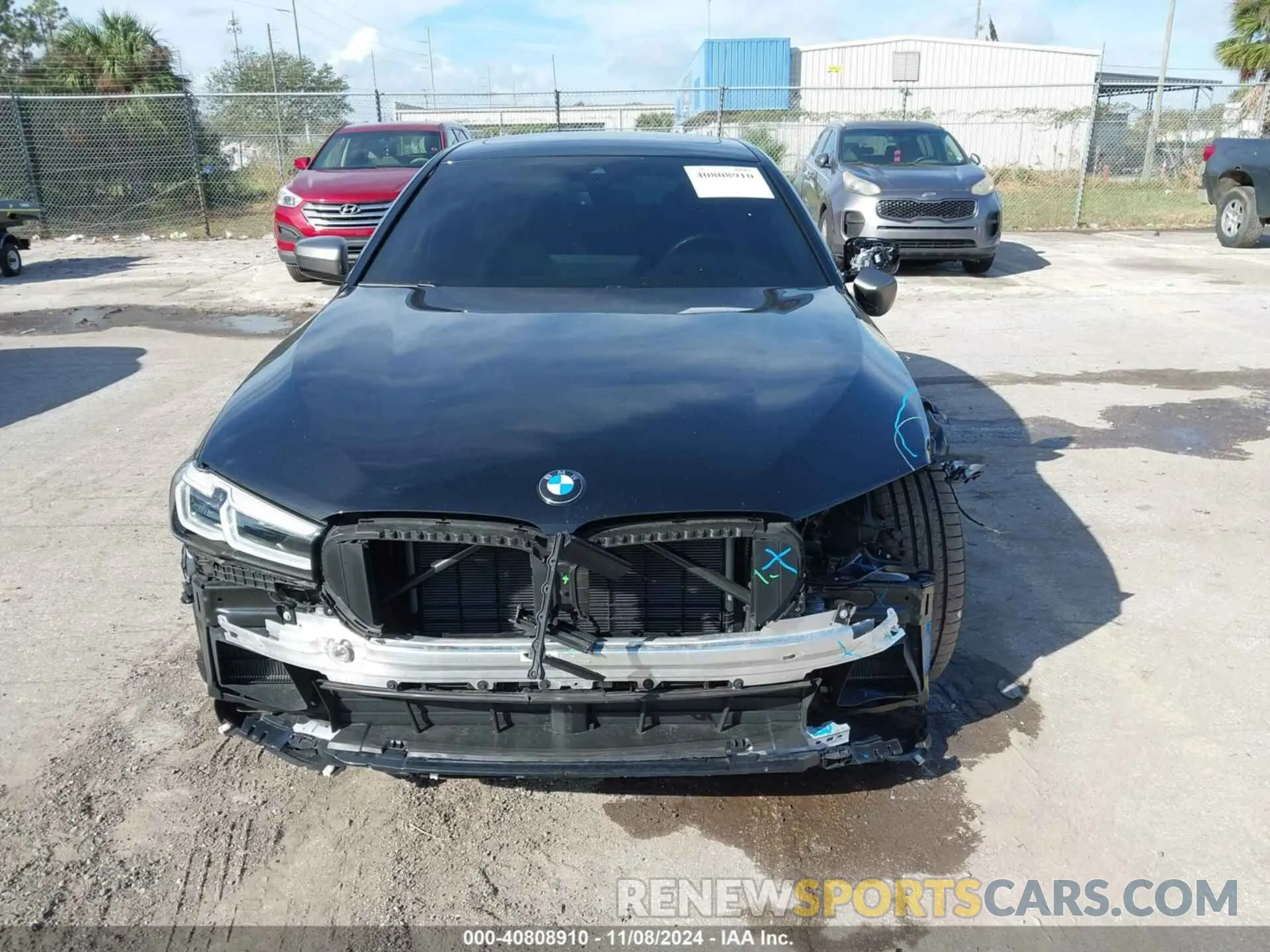 12 Photograph of a damaged car WBA13BK01PCN38314 BMW M550 2023