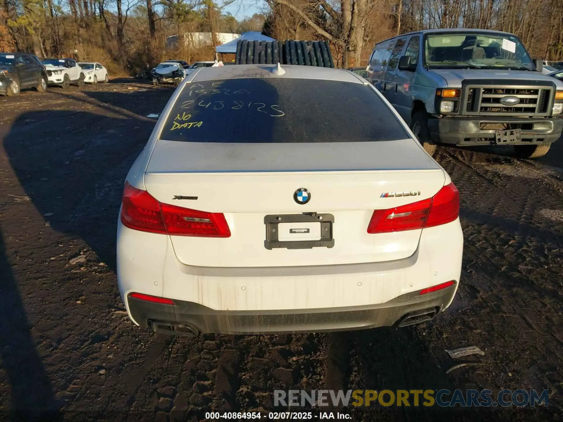 16 Photograph of a damaged car WBAJB9C51KB464204 BMW M550I 2019