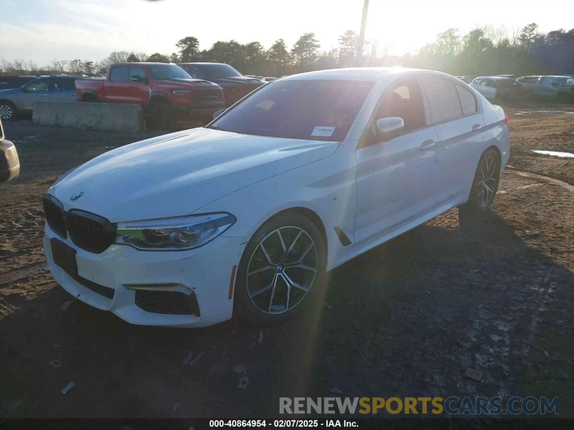 2 Photograph of a damaged car WBAJB9C51KB464204 BMW M550I 2019