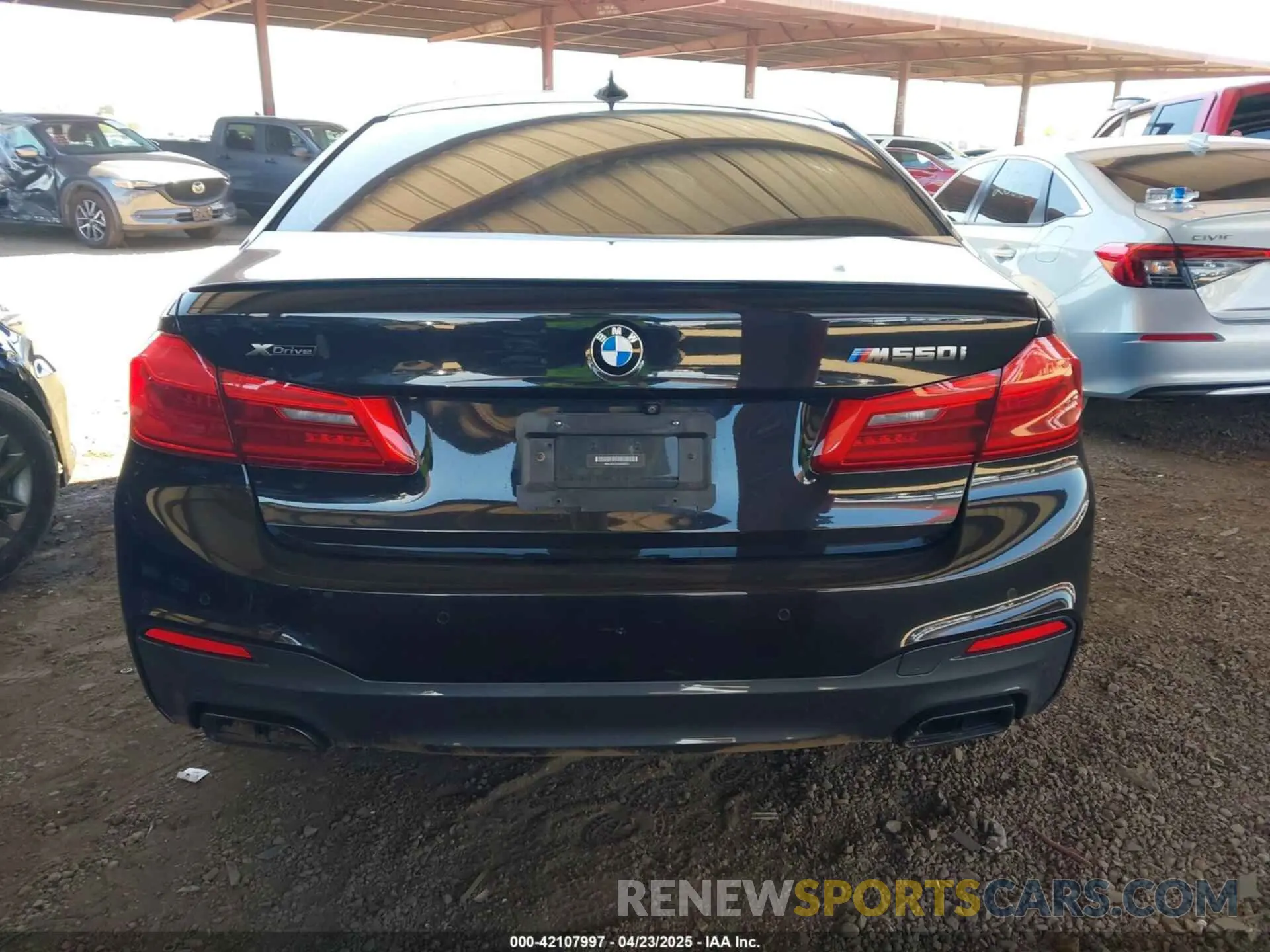 16 Photograph of a damaged car WBAJB9C52KB465071 BMW M550I 2019
