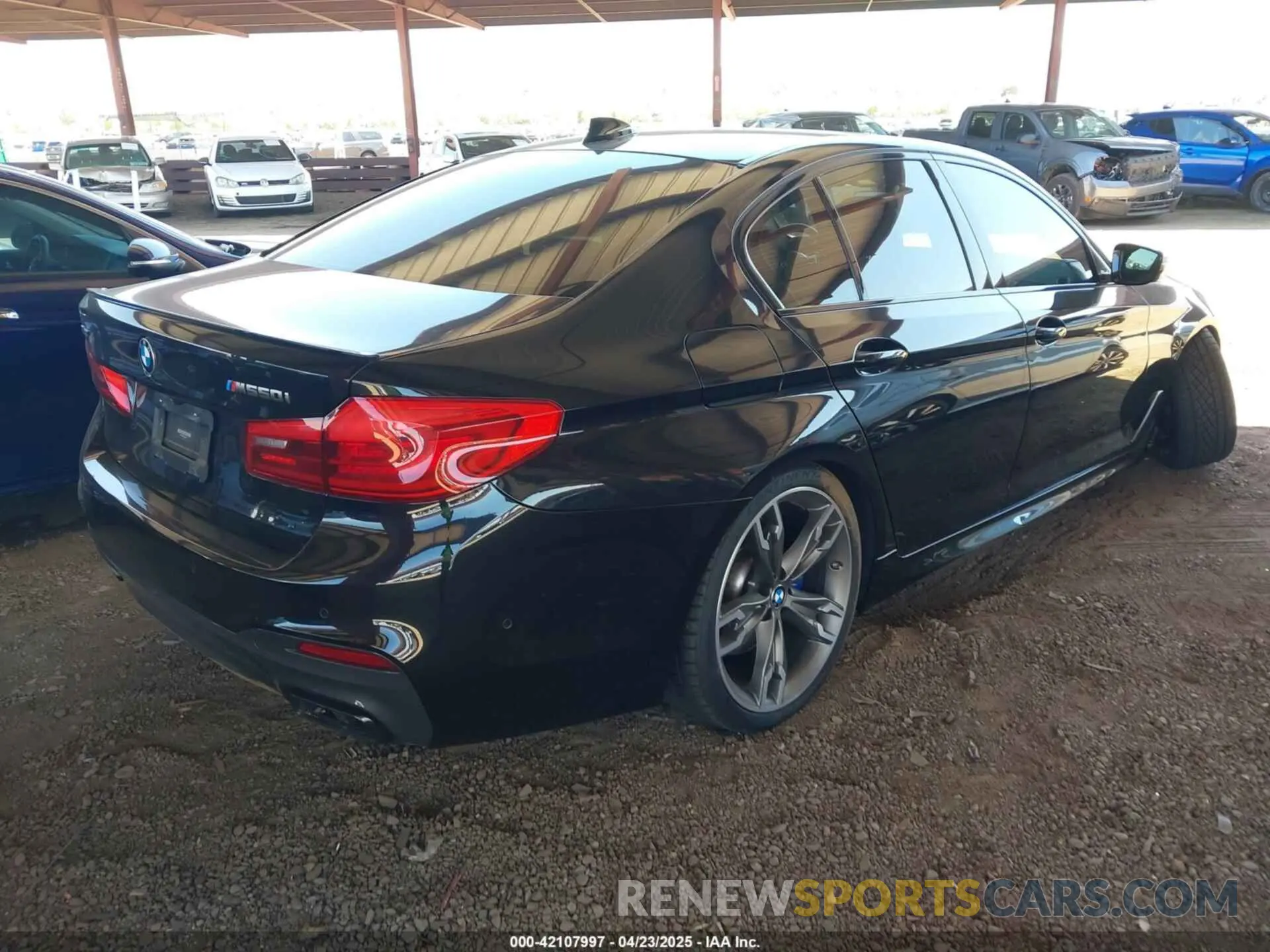 4 Photograph of a damaged car WBAJB9C52KB465071 BMW M550I 2019