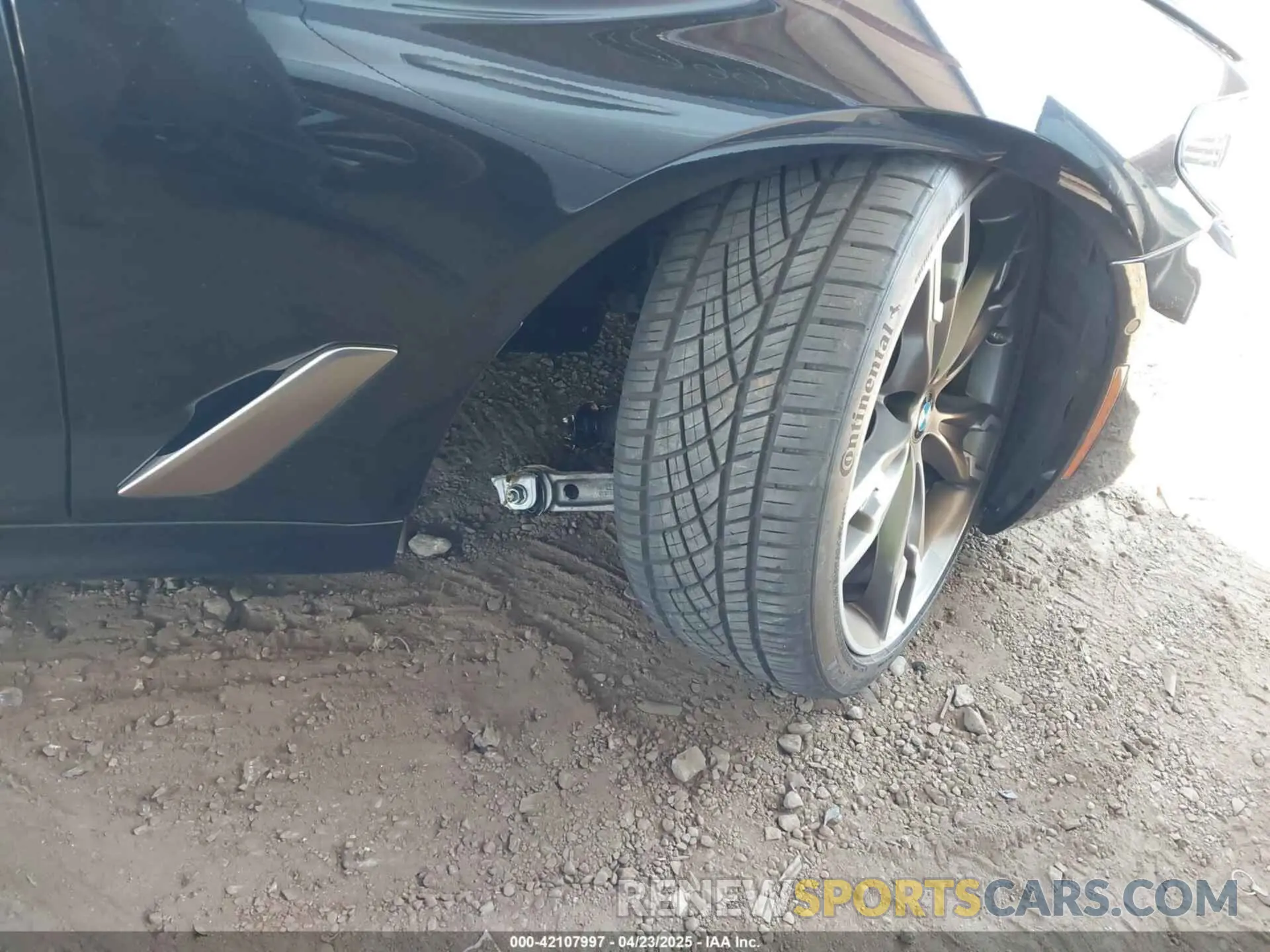 6 Photograph of a damaged car WBAJB9C52KB465071 BMW M550I 2019
